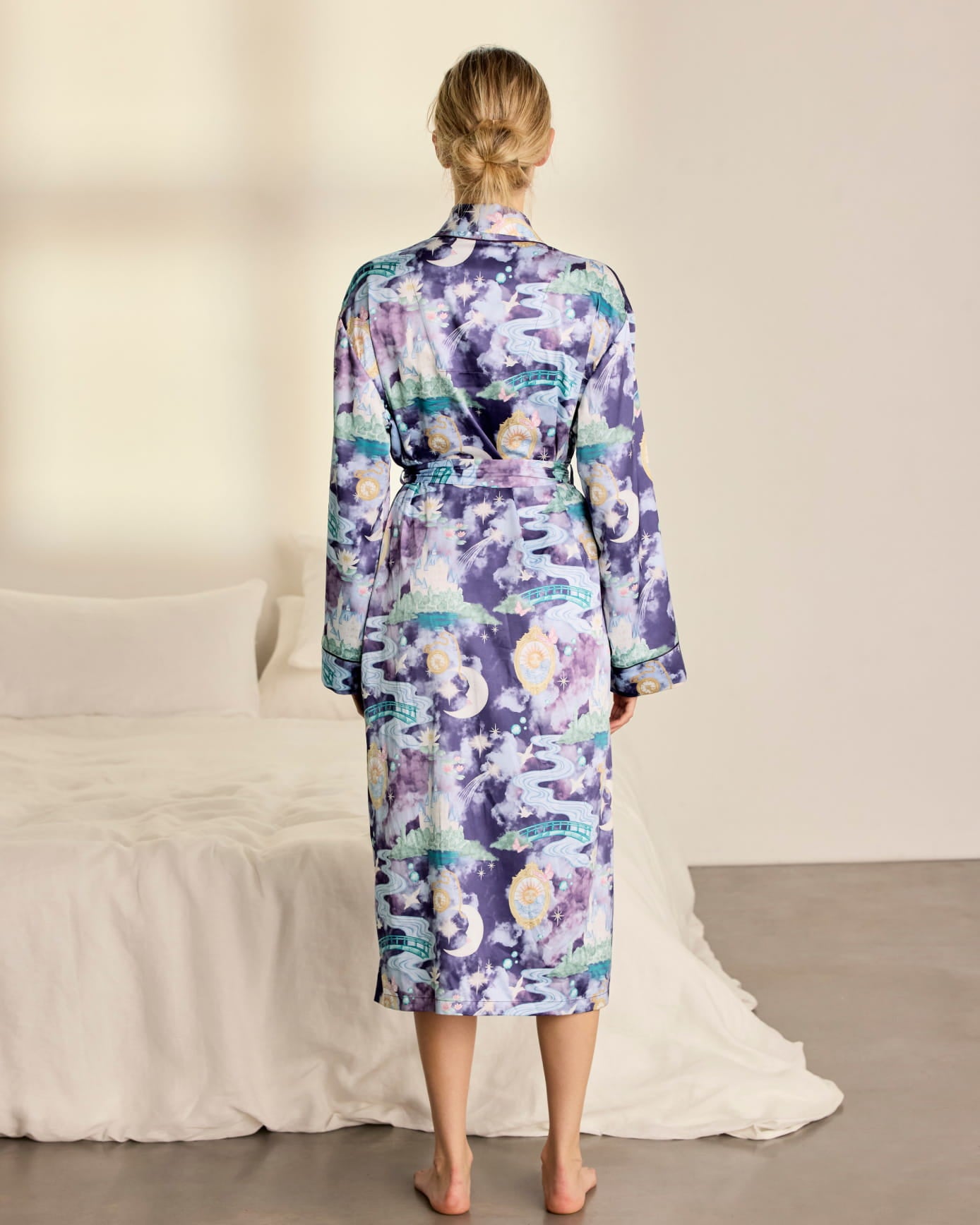Satin Dreamscape Kingdom Print Kimono Dressing Gown