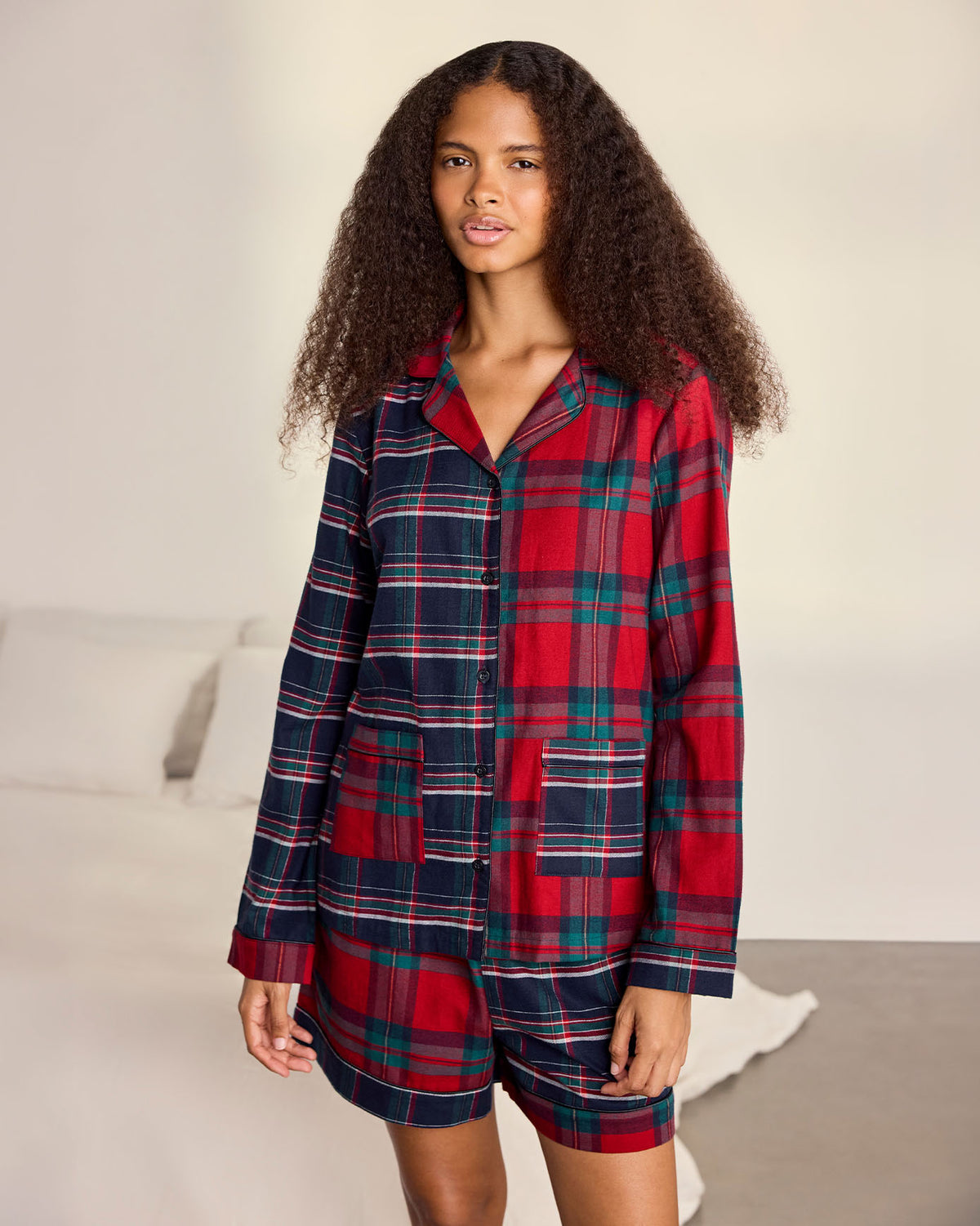 model note: Valeria is 5'7" and is wearing a UK 10