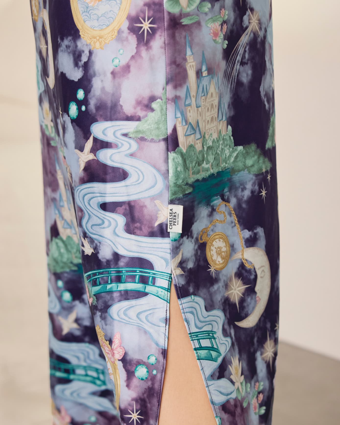 Satin Dreamscape Kingdom Print Nightdress