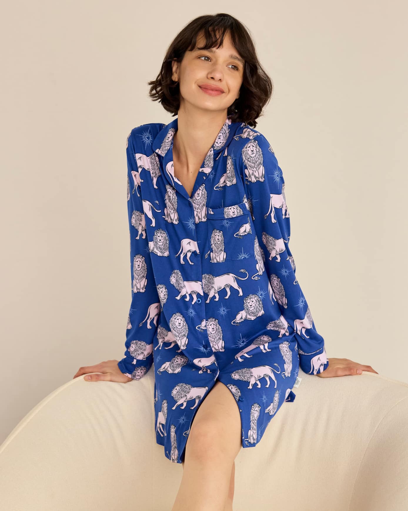 model note: Sara is 5'10" and is wearing a UK 10