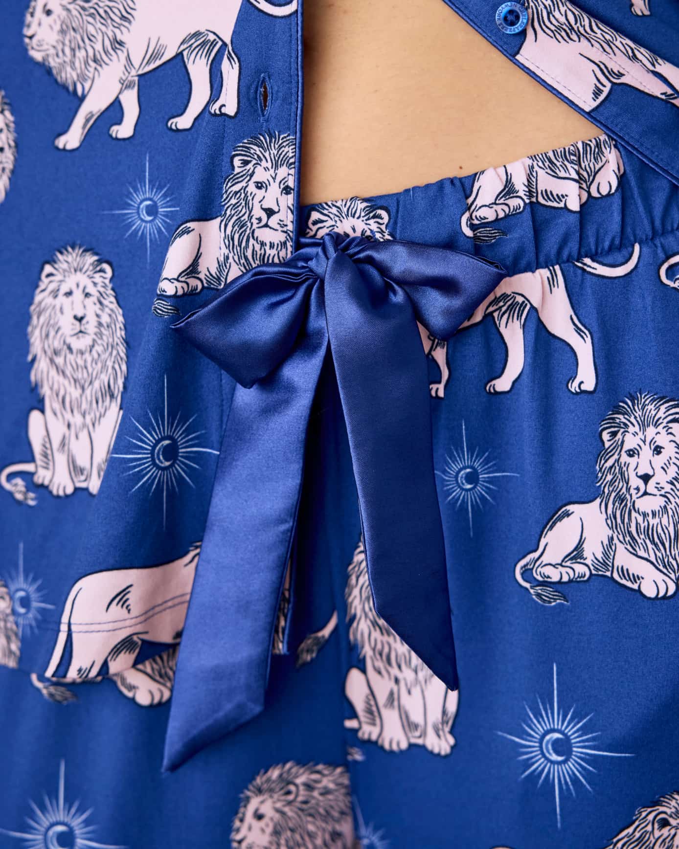 Petite Moonlit Lion Print Long Pyjama Set