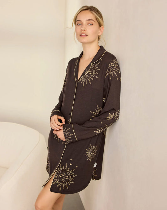 model note: Laura is 5'8.5" and is wearing a UK 10