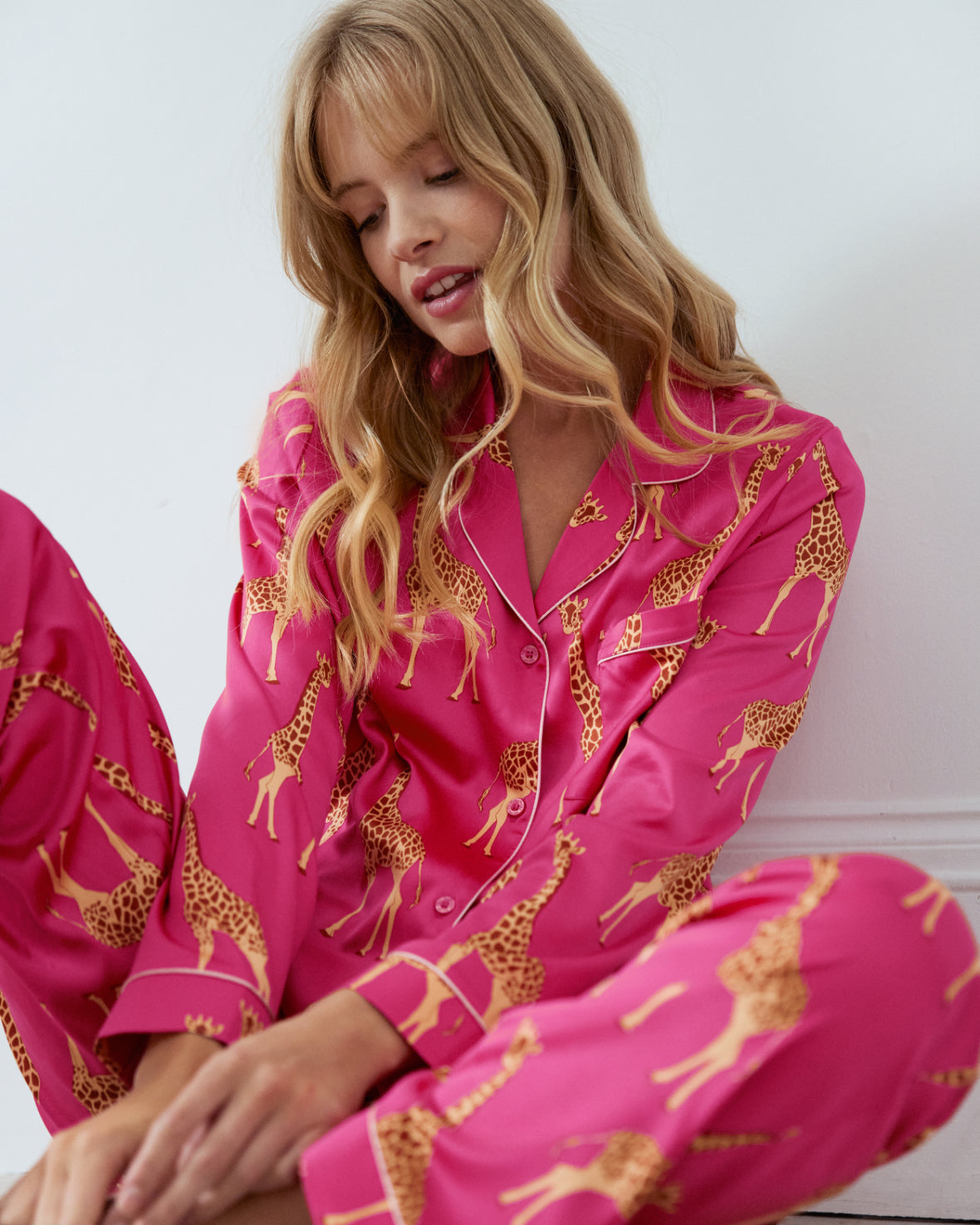 Satin Giraffe Print Long Pyjama Set