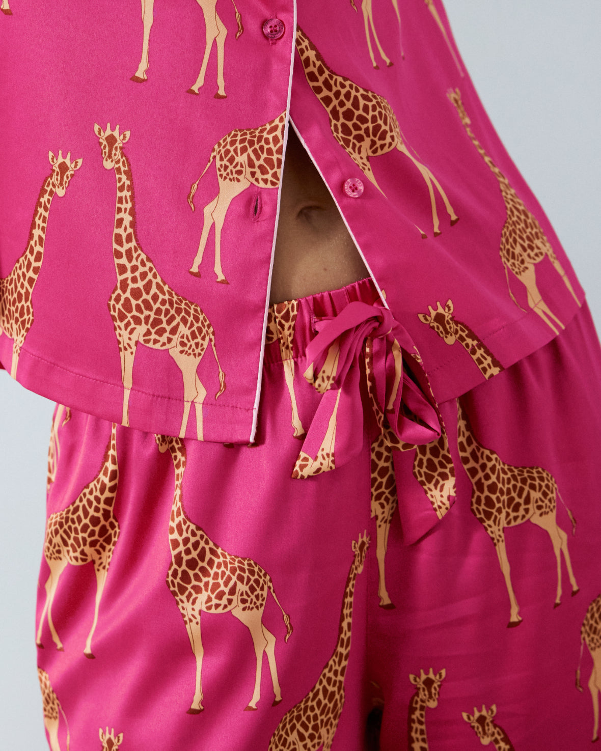 Satin Giraffe Print Long Pyjama Set