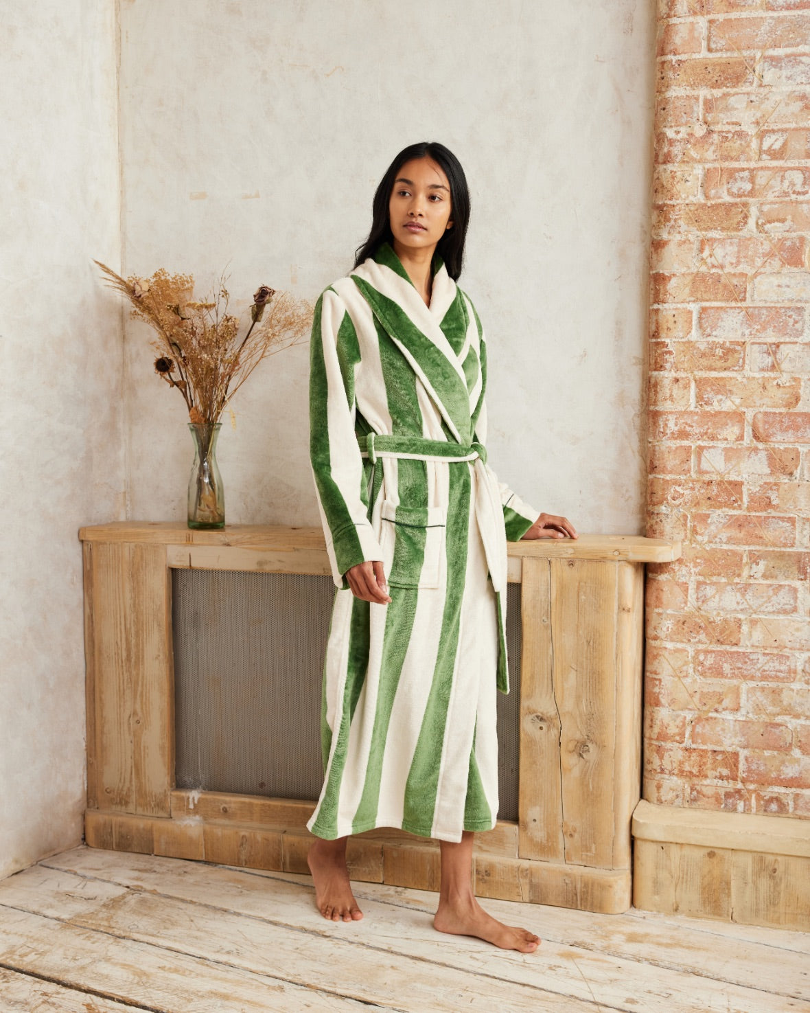 Dressing Gowns â Chelsea Peers