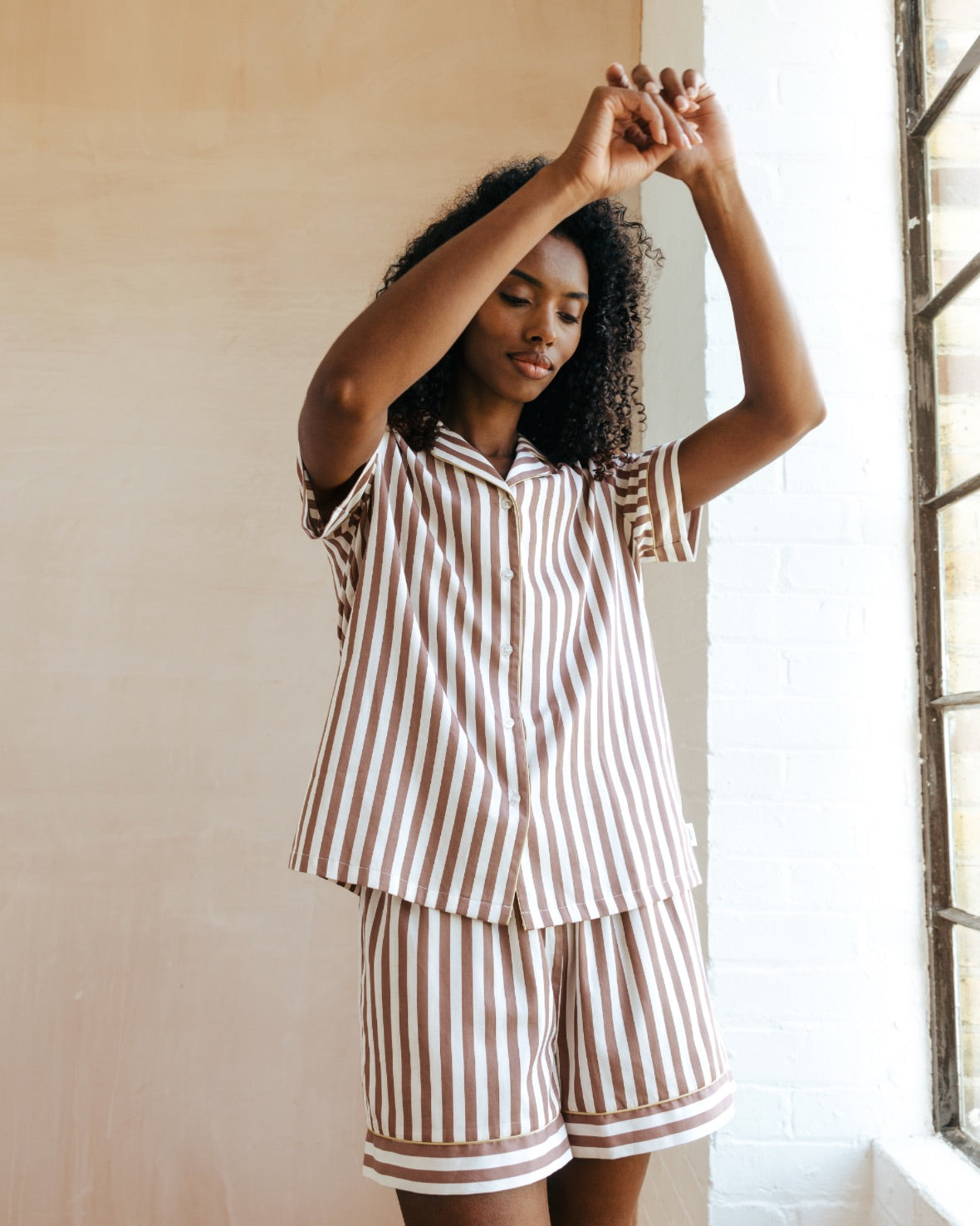 Organic Cotton Sateen Stripe Short Pyjama Set - Brown