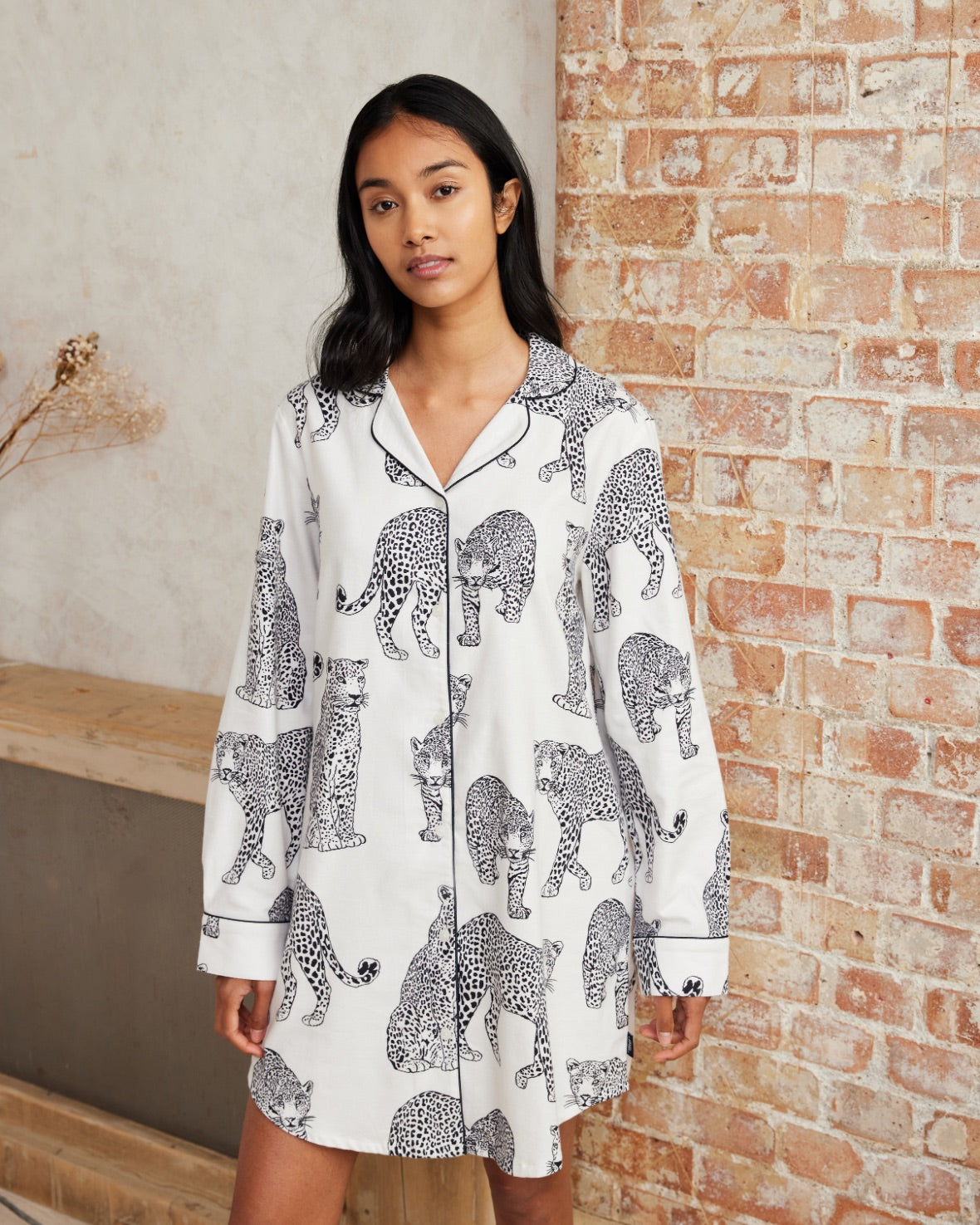 Organic Cotton Leopard Print Nightshirt - Monochrome