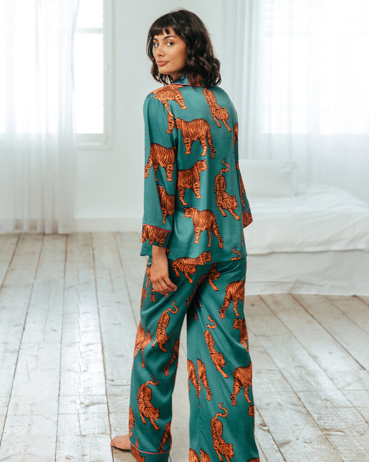 Satin Tiger Print Long Pyjama Set