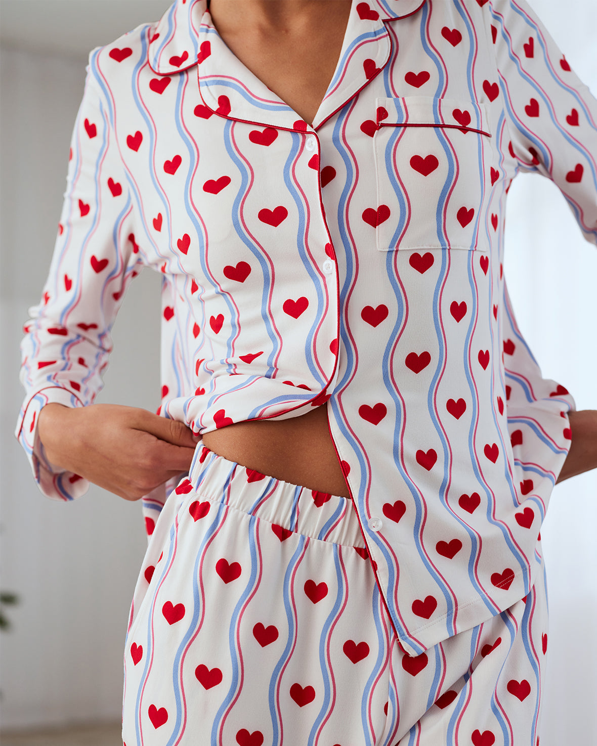 Wavy Stripe Heart Print Long Pyjama Set