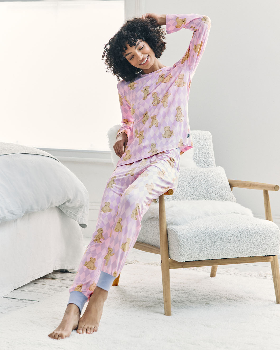 model note: Mariam is 5 ft 11’’ and is wearing a size 10