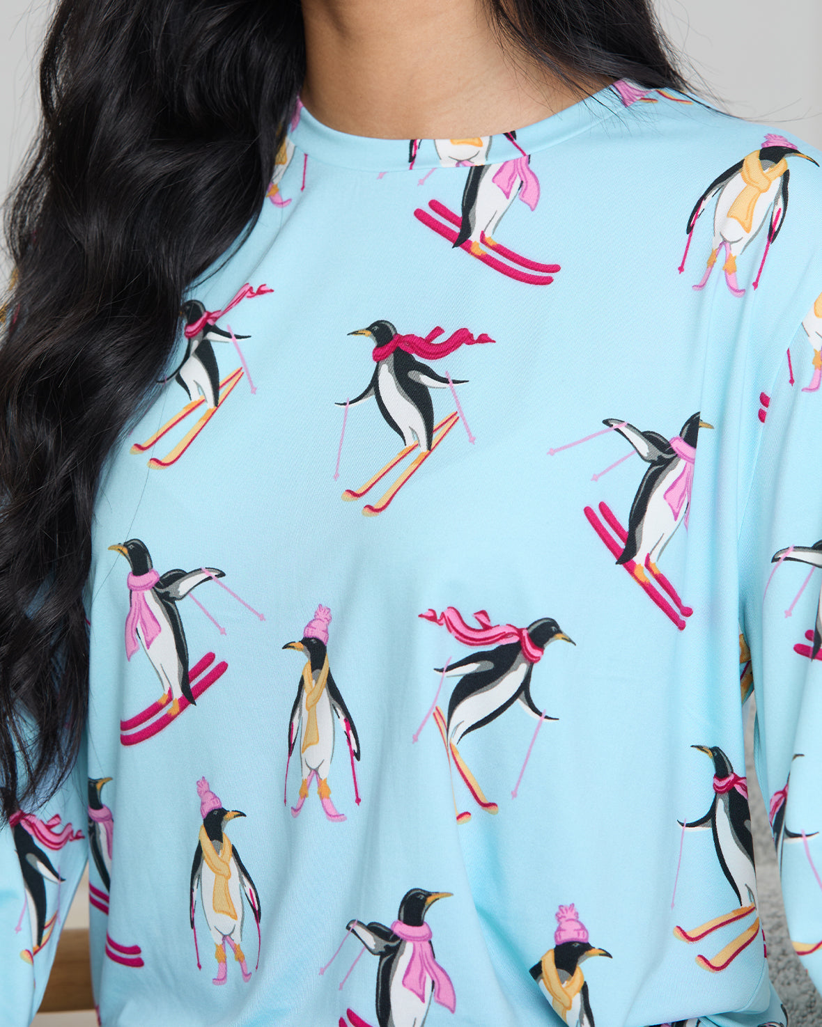 Skiing Penguins Print Long Pyjama Set