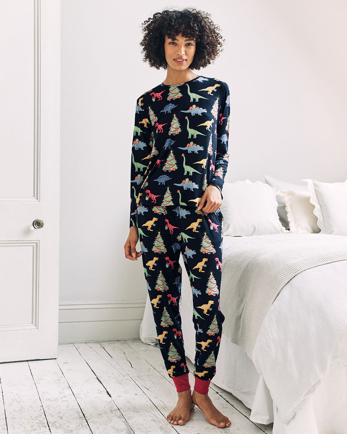 model note: Mariam is 5 ft 11’’ and is wearing a size 10