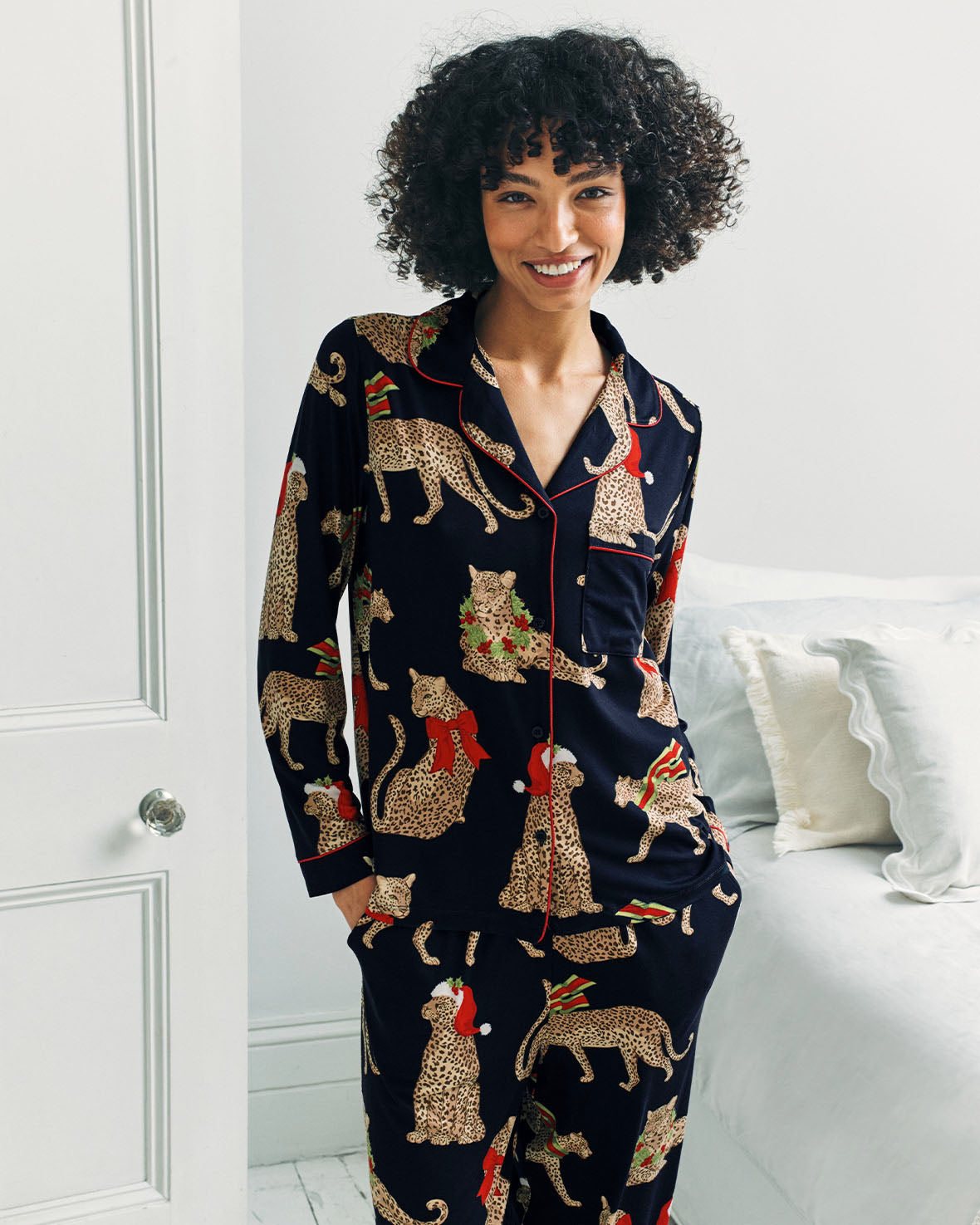 model note: Mariam is 5 ft 11’’ and is wearing a size 10