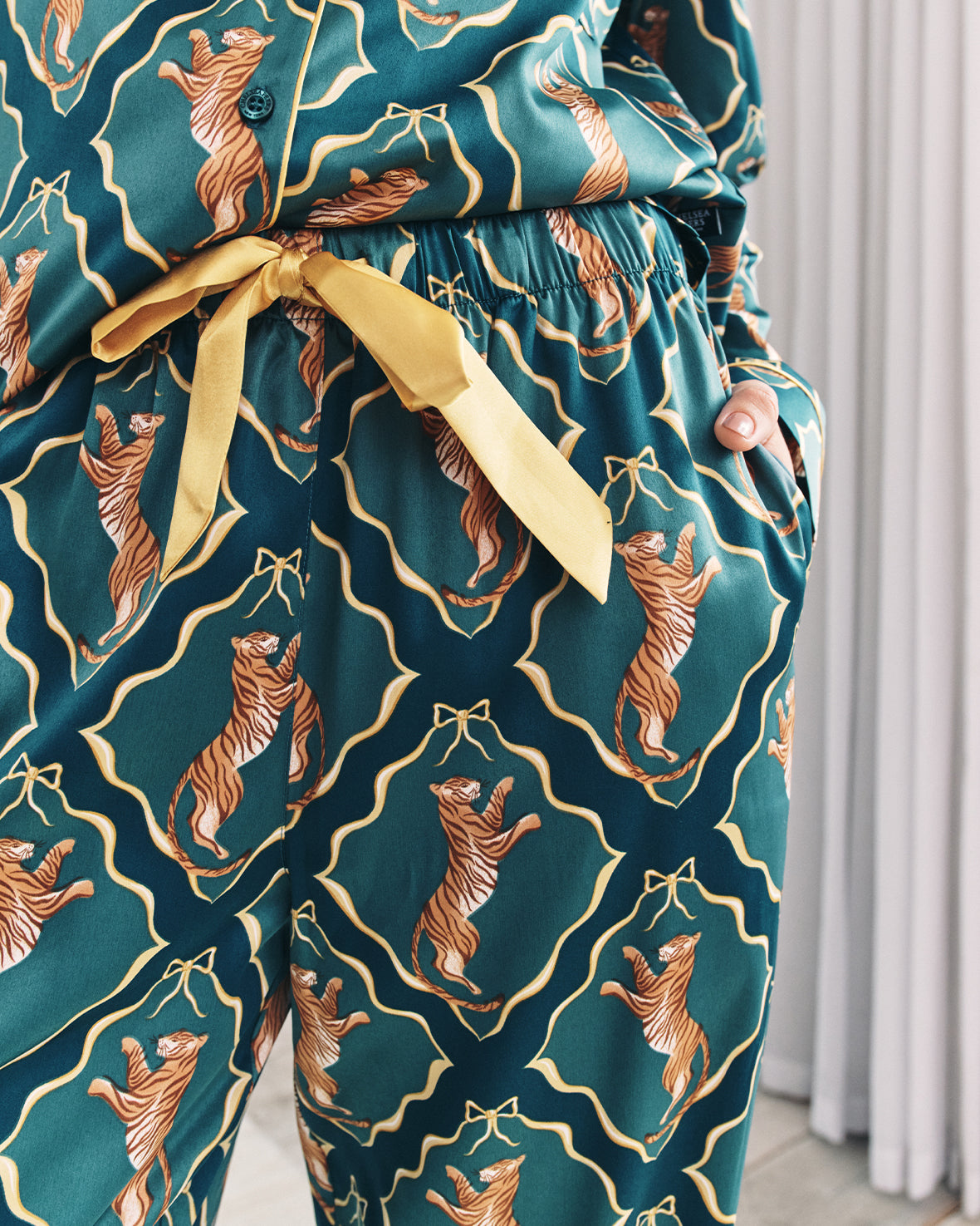 Satin Gilded Tiger Print Long Pyjama Set