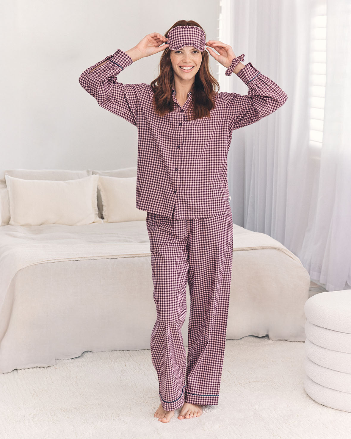 model note: Sandi is 5ft 8.5'' and is wearing a size 10