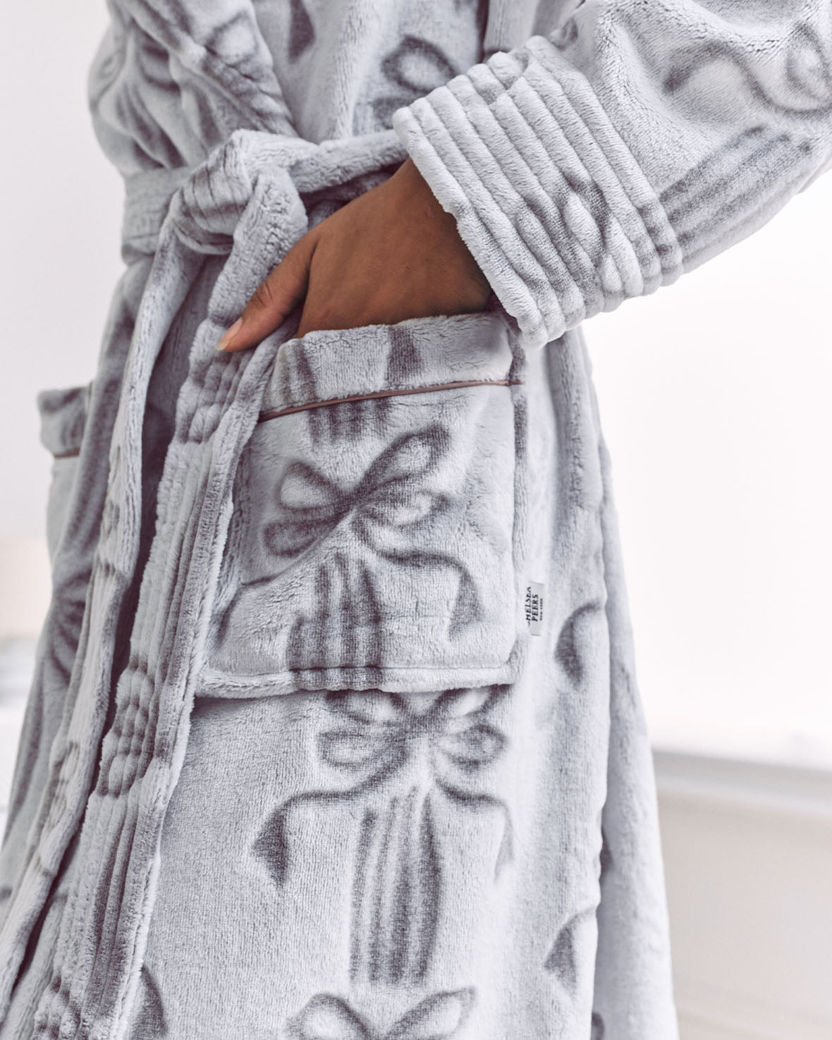 Fleece Burnout Ribbon Bow Dressing Gown