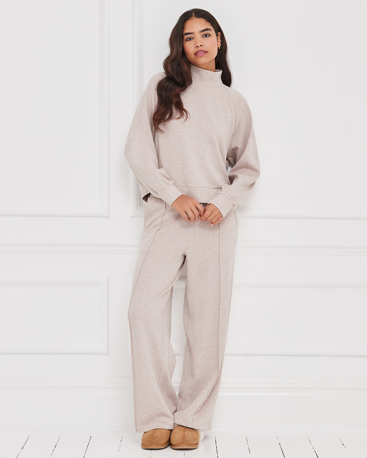 LuxeComfort Scuba Joggers - Camel