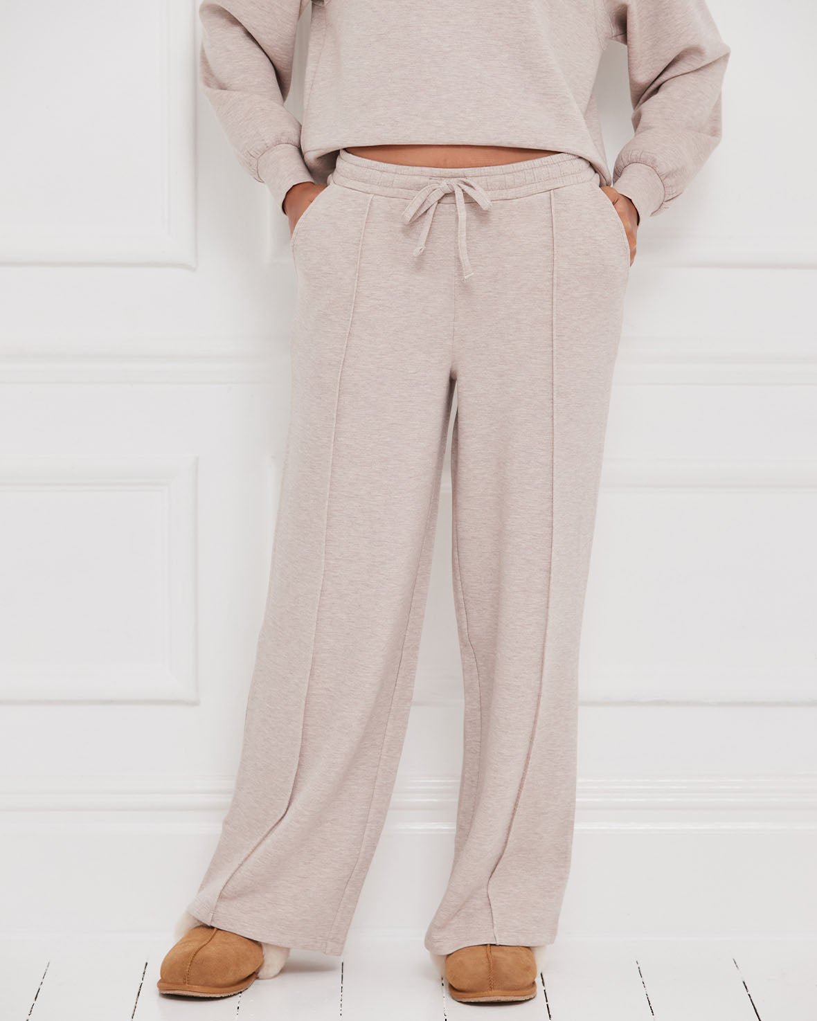 model note: Andrea is 5ft 11'' and is wearing a size 10