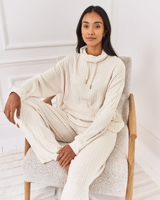 model note: May is 5ft 8’’ and is wearing a size 10