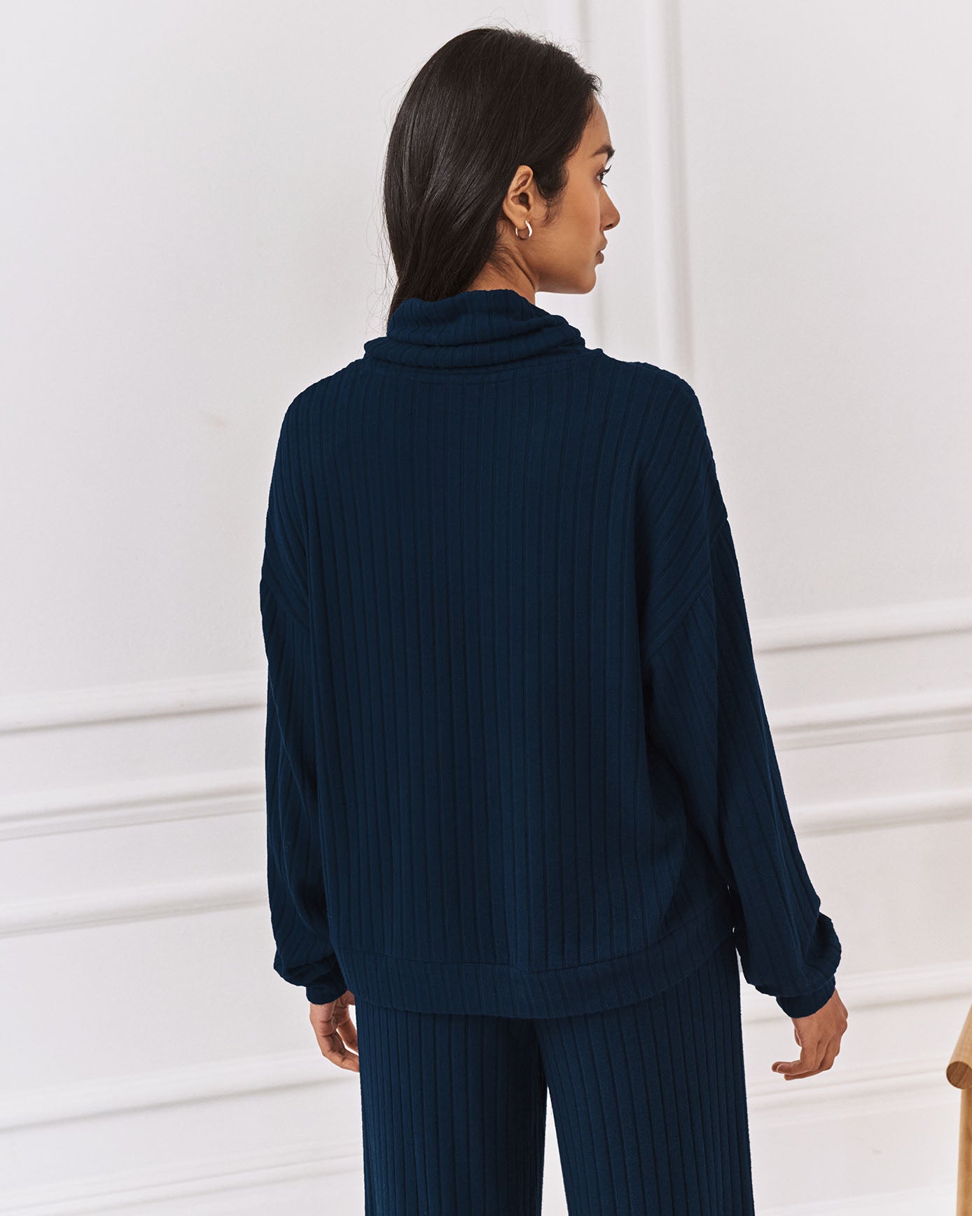 Ribbed Knit High Neck Sweatshirt - Navy