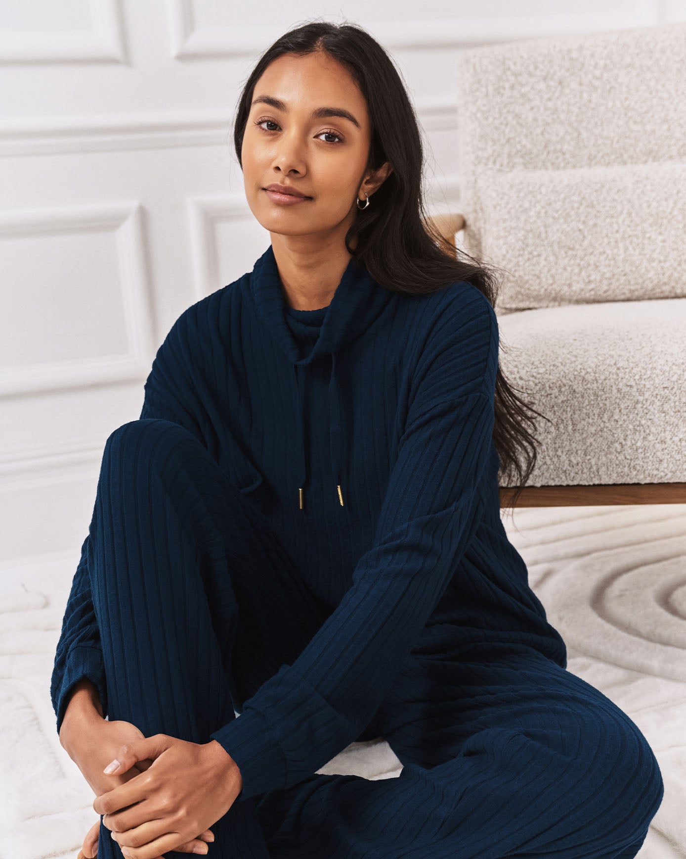 Ribbed Knit High Neck Sweatshirt - Navy