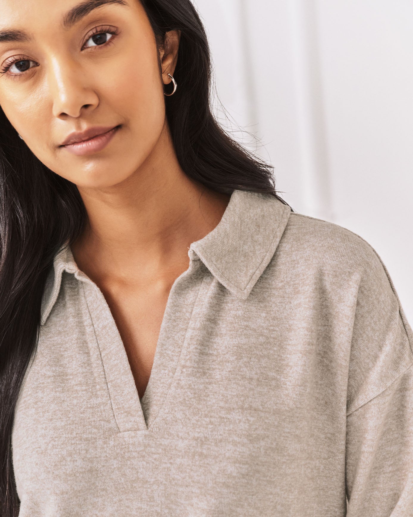 Slub-Knit Marl V-Neck Sweatshirt - Beige