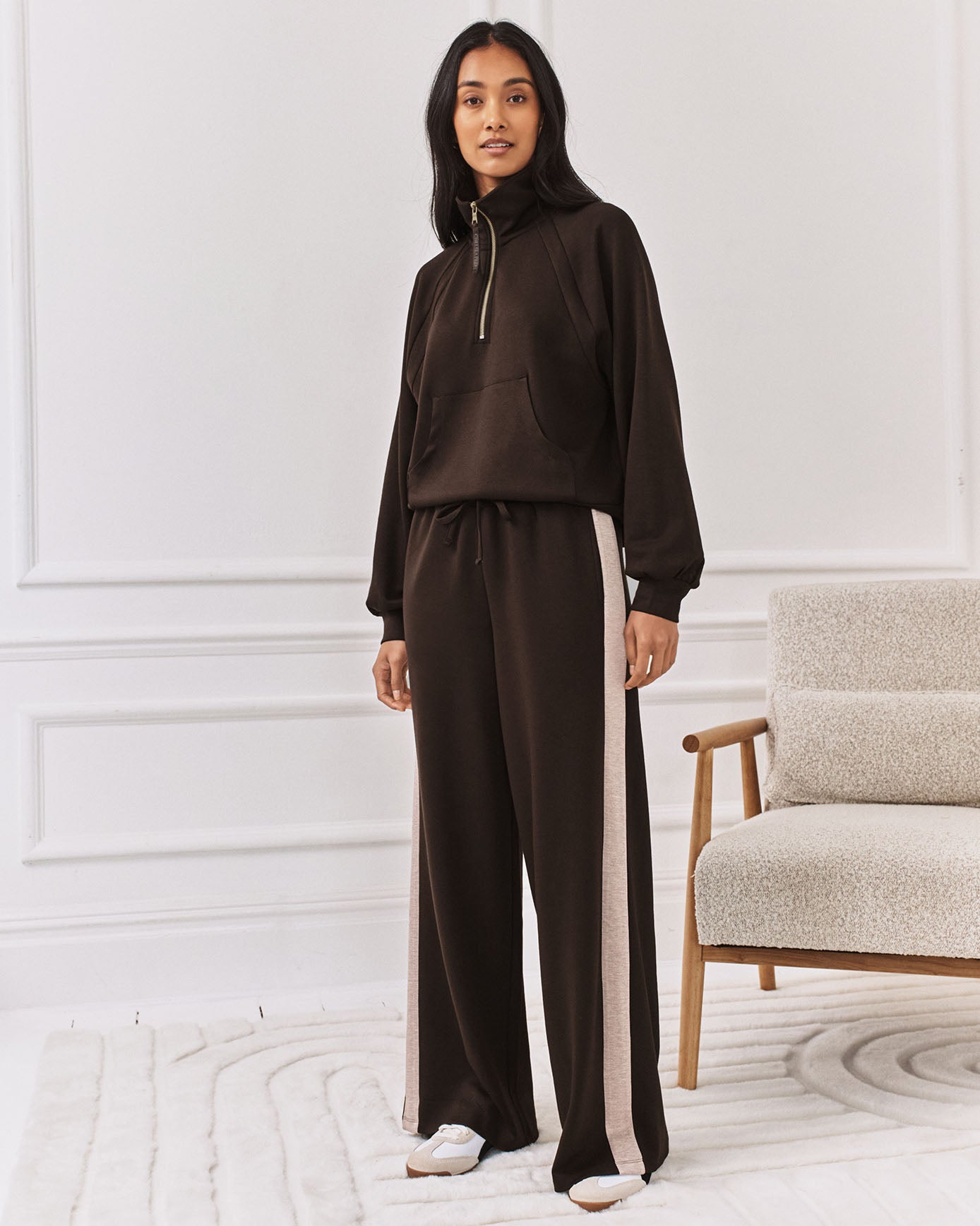 model note: May is 5ft 8" and is wearing a size 10