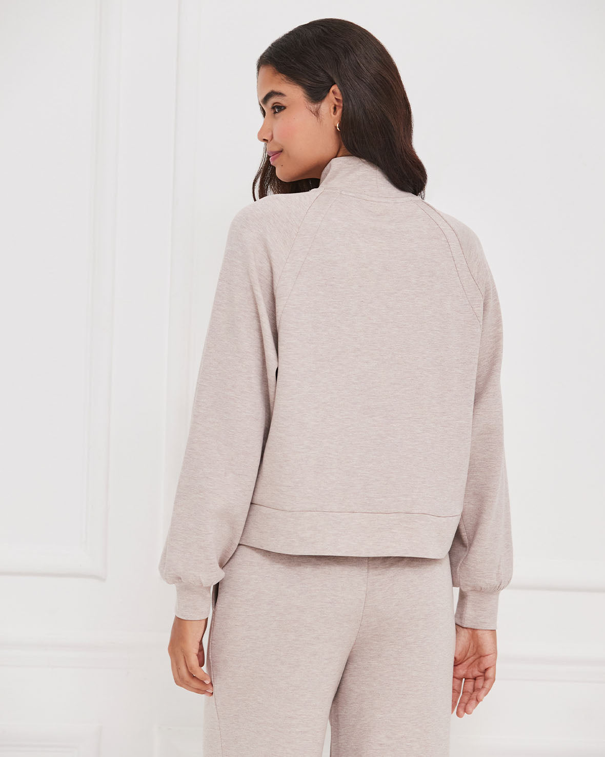 LuxeComfort Scuba Sweatshirt - Camel