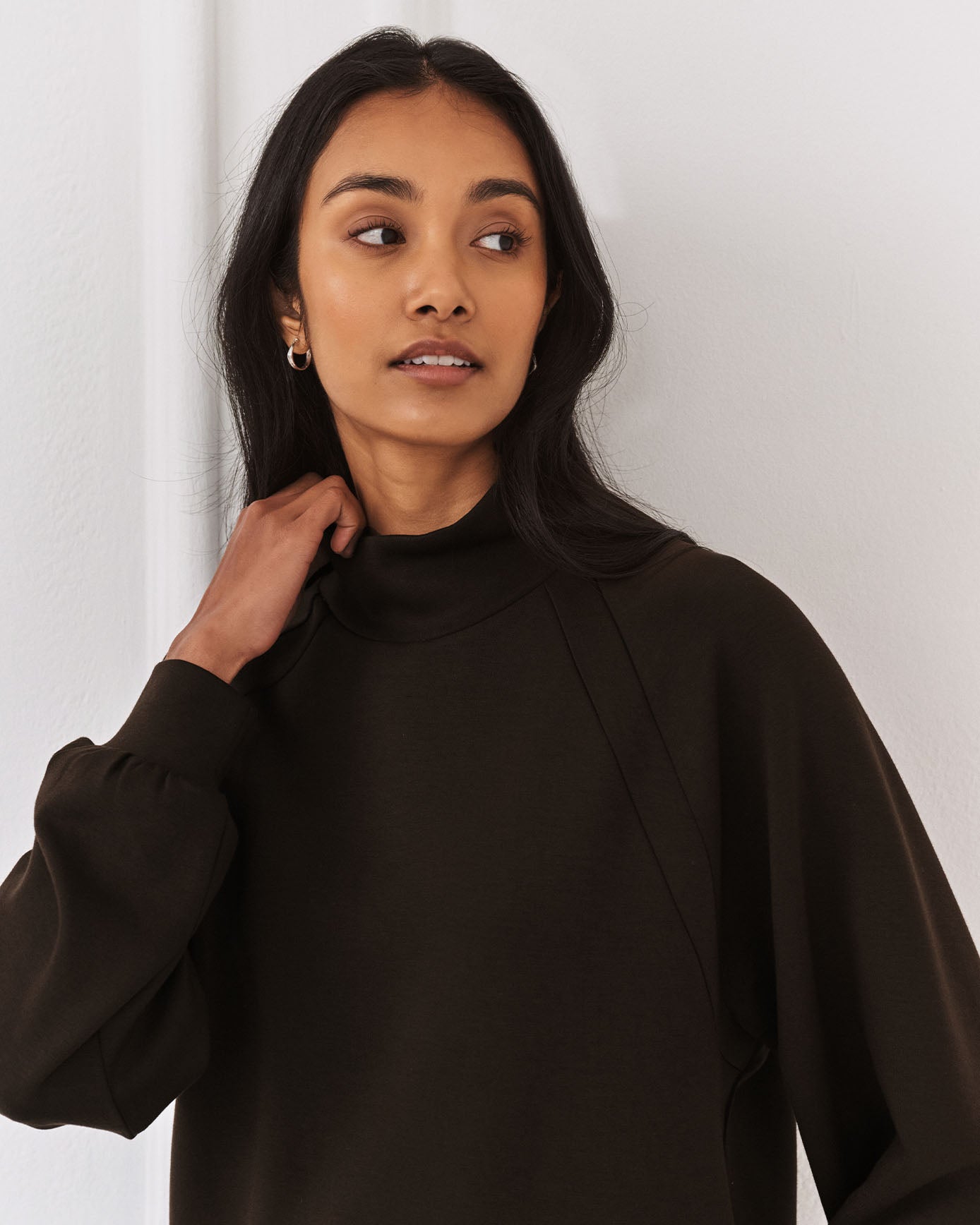 LuxeComfort Scuba Sweatshirt - Brown