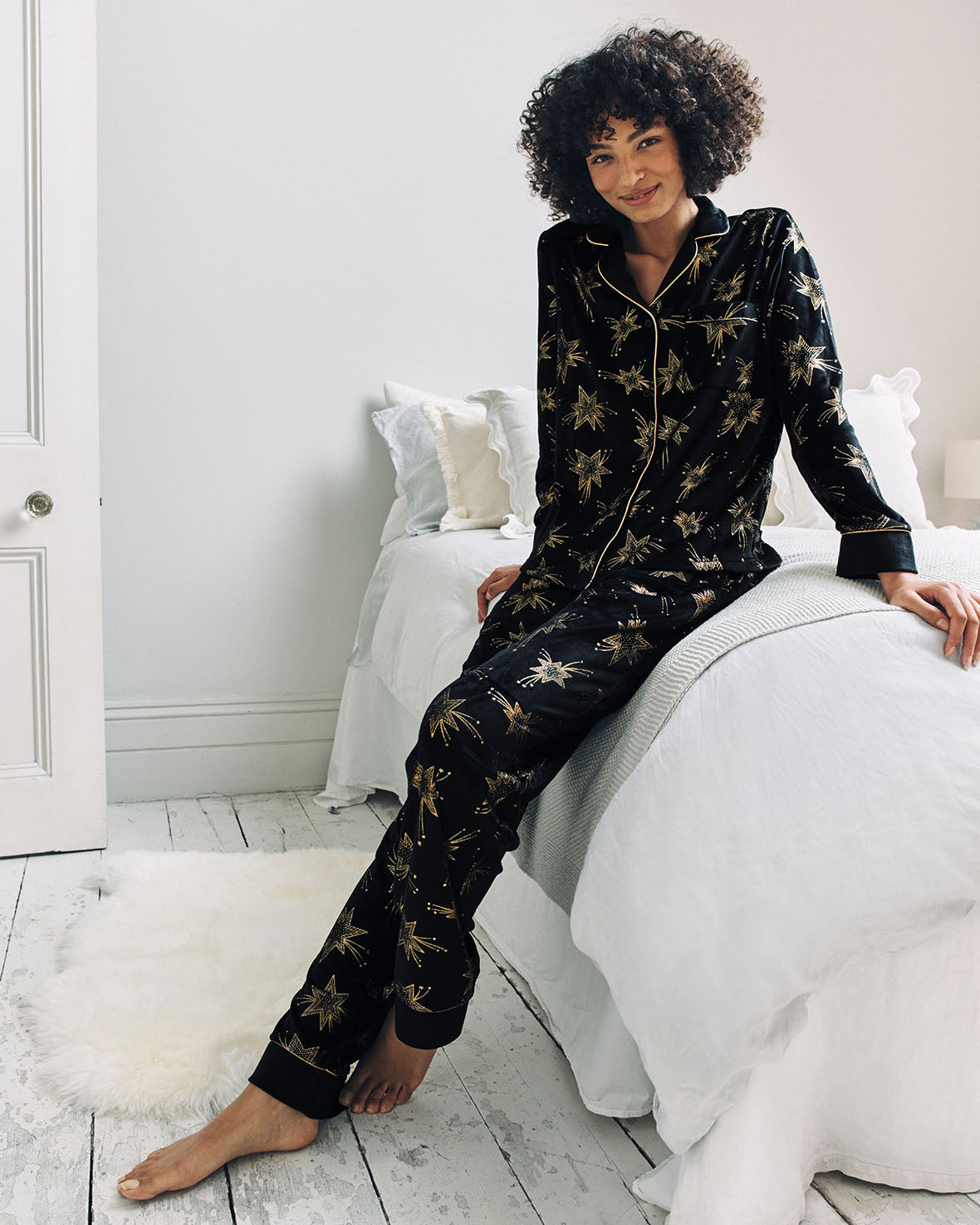 model note: Mariam is 5 ft 11’’ and is wearing a size 10