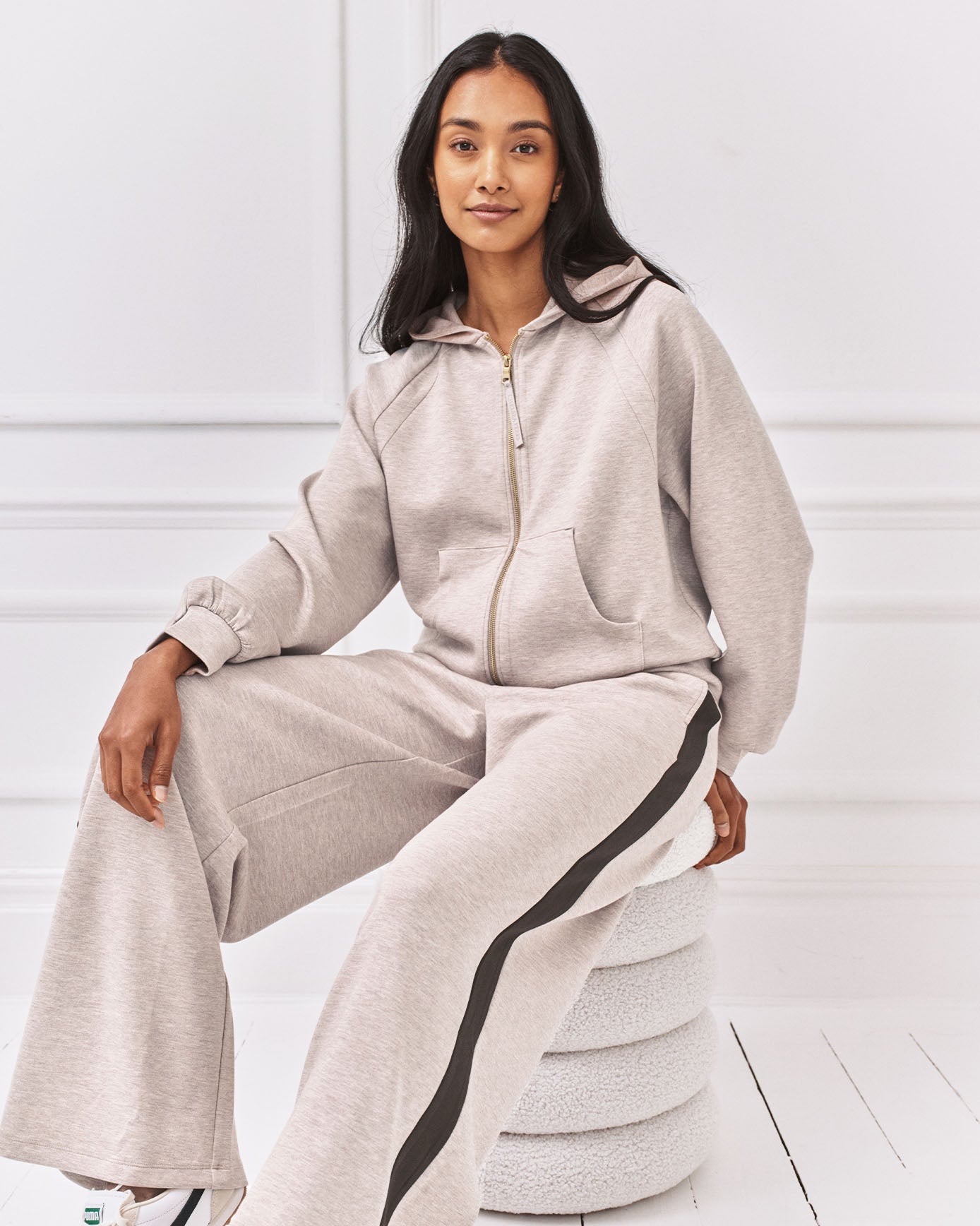 LuxeComfort Scuba Zip Hoodie - Camel