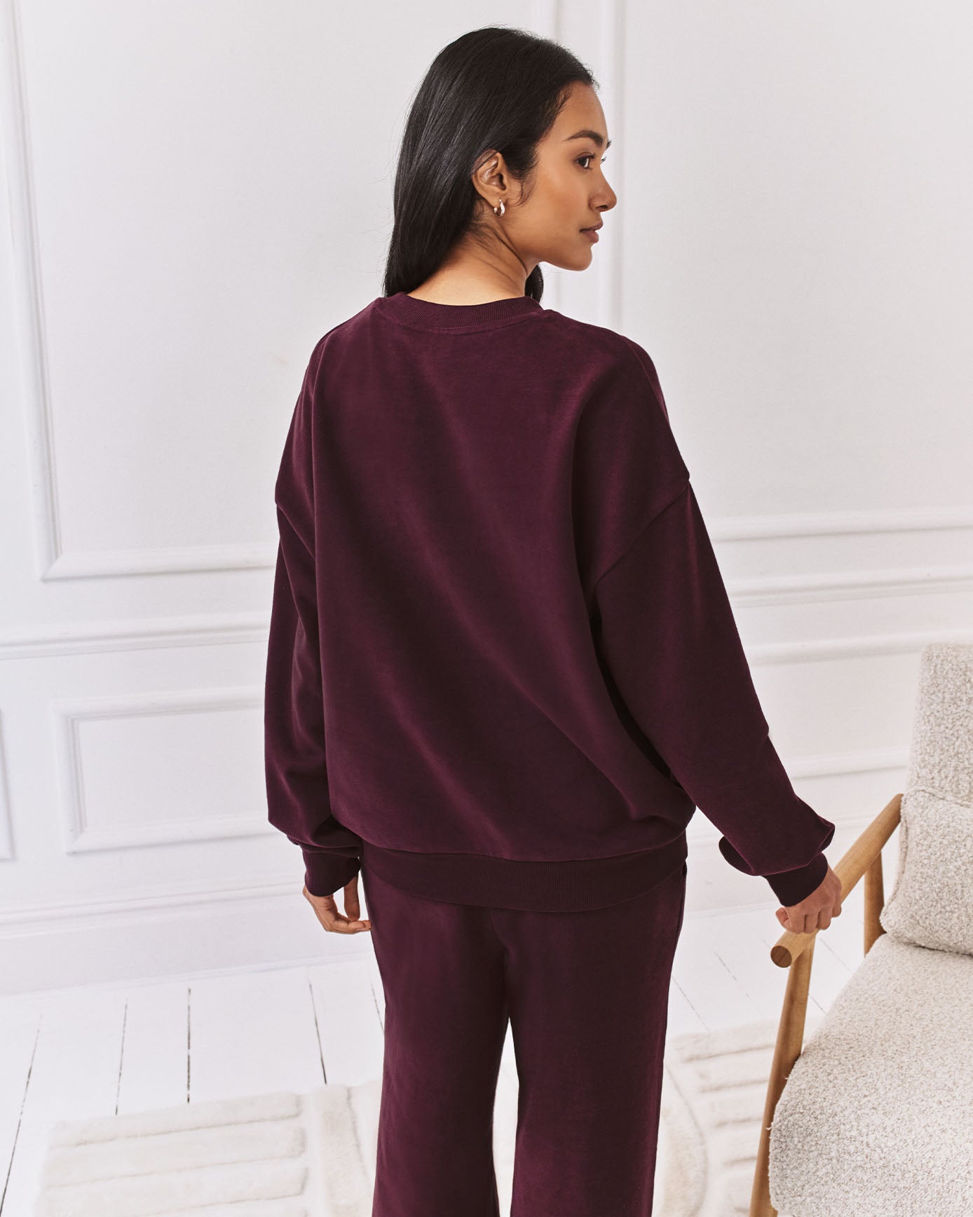 Organic Cotton Embroidered Script Logo Sweatshirt - Burgundy