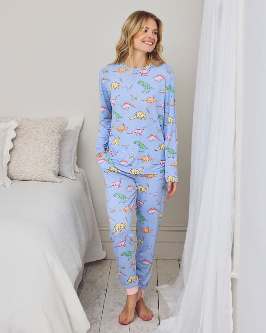 model note: Charlie is 5'8" and is wearing a size 10