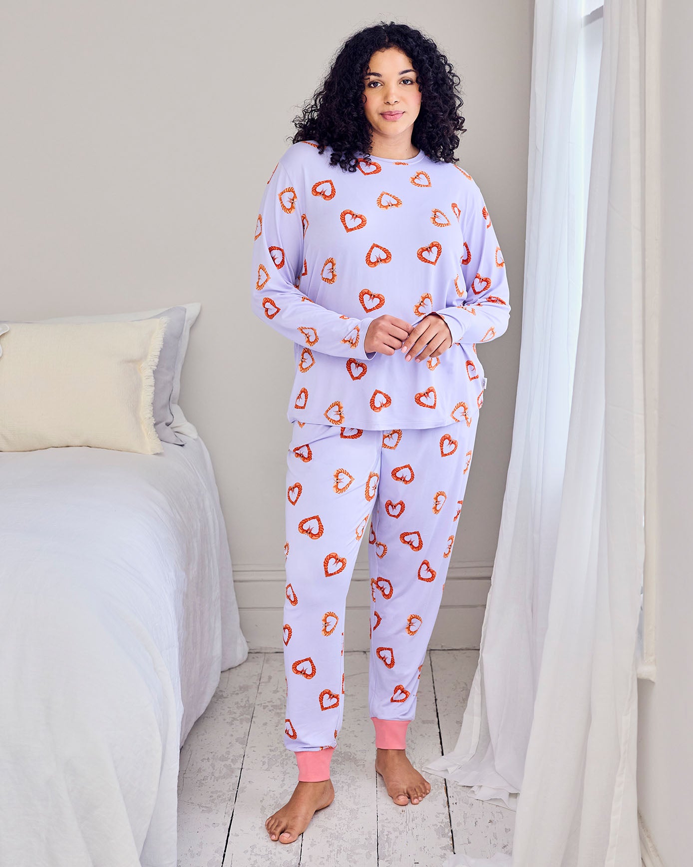 model note: Elena is 5'10'' and she is wearing a size 18