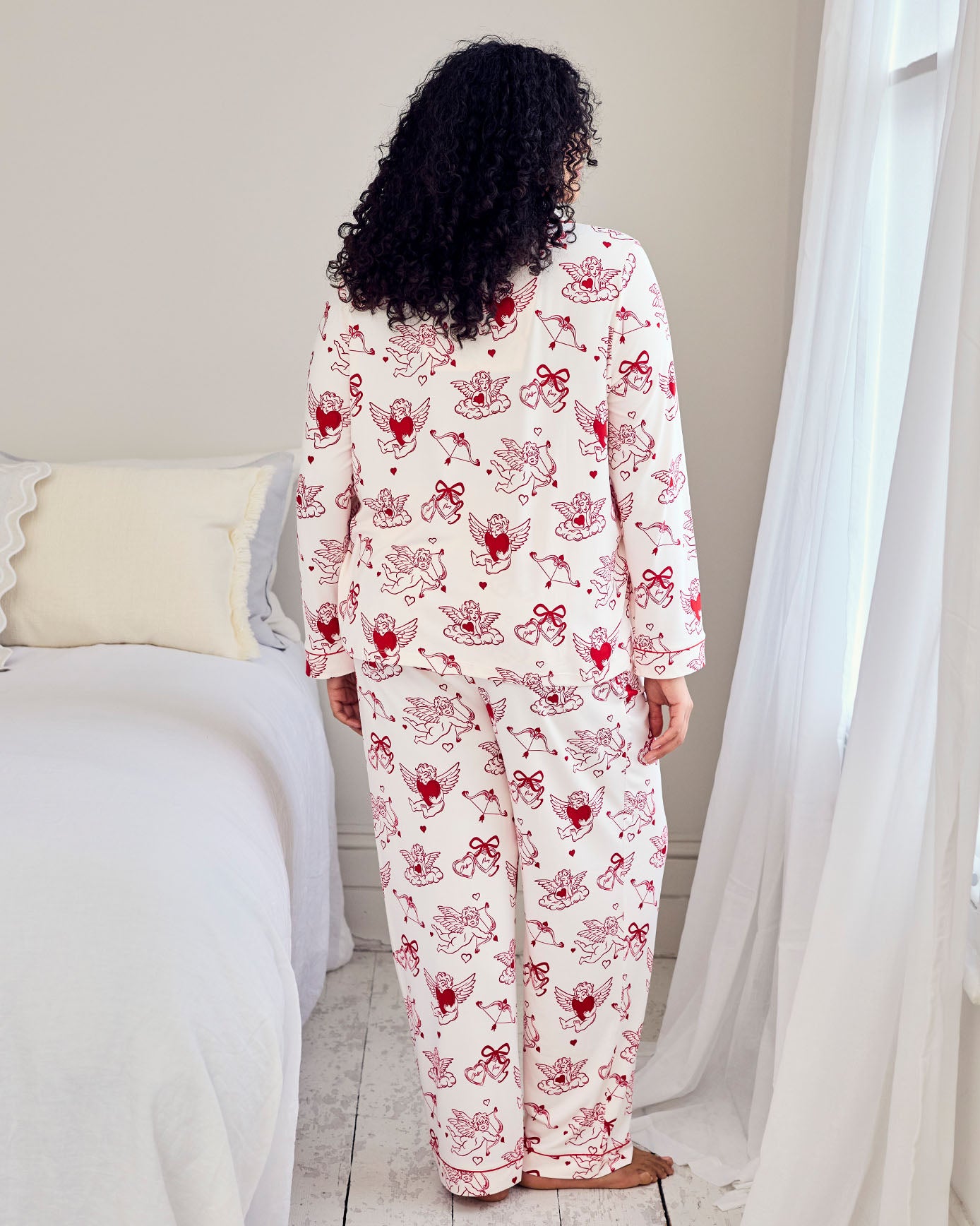 Petite Valentine's Cherubs Print Long Pyjama Set