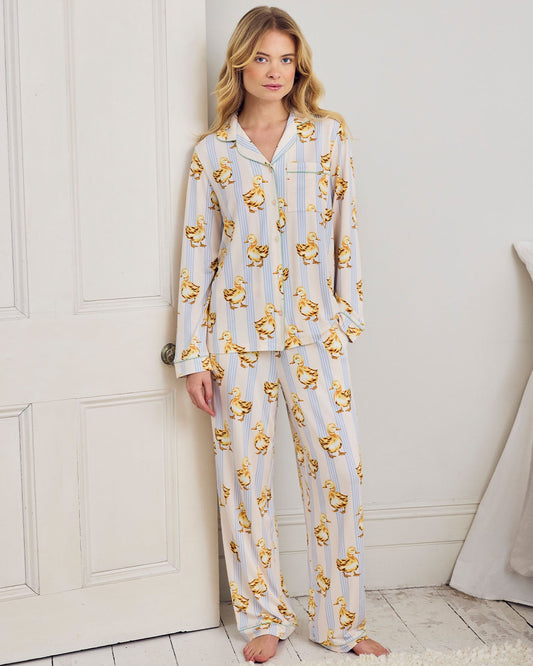 model note: Charlie is 5'8" and is wearing a size 10