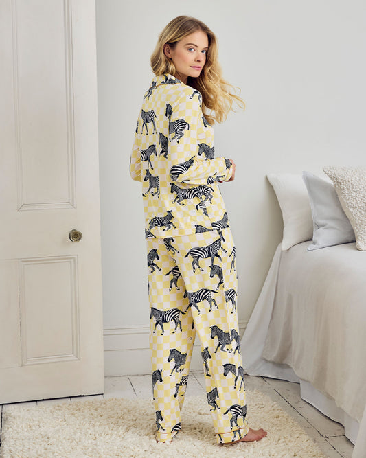 model note: Charlie is 5'8" and is wearing a size 10