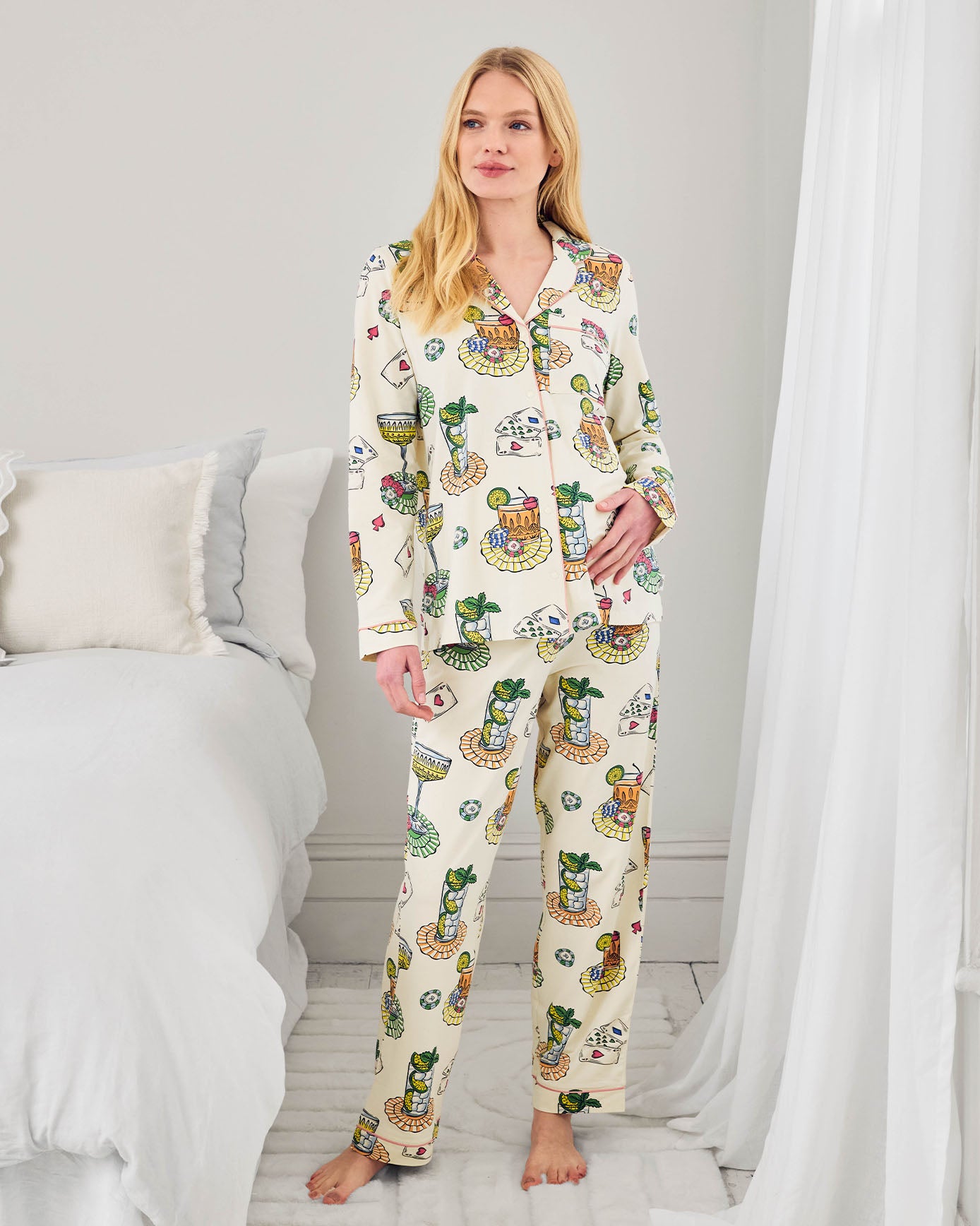 model note: Emma is 5'9" and is wearing a size 10