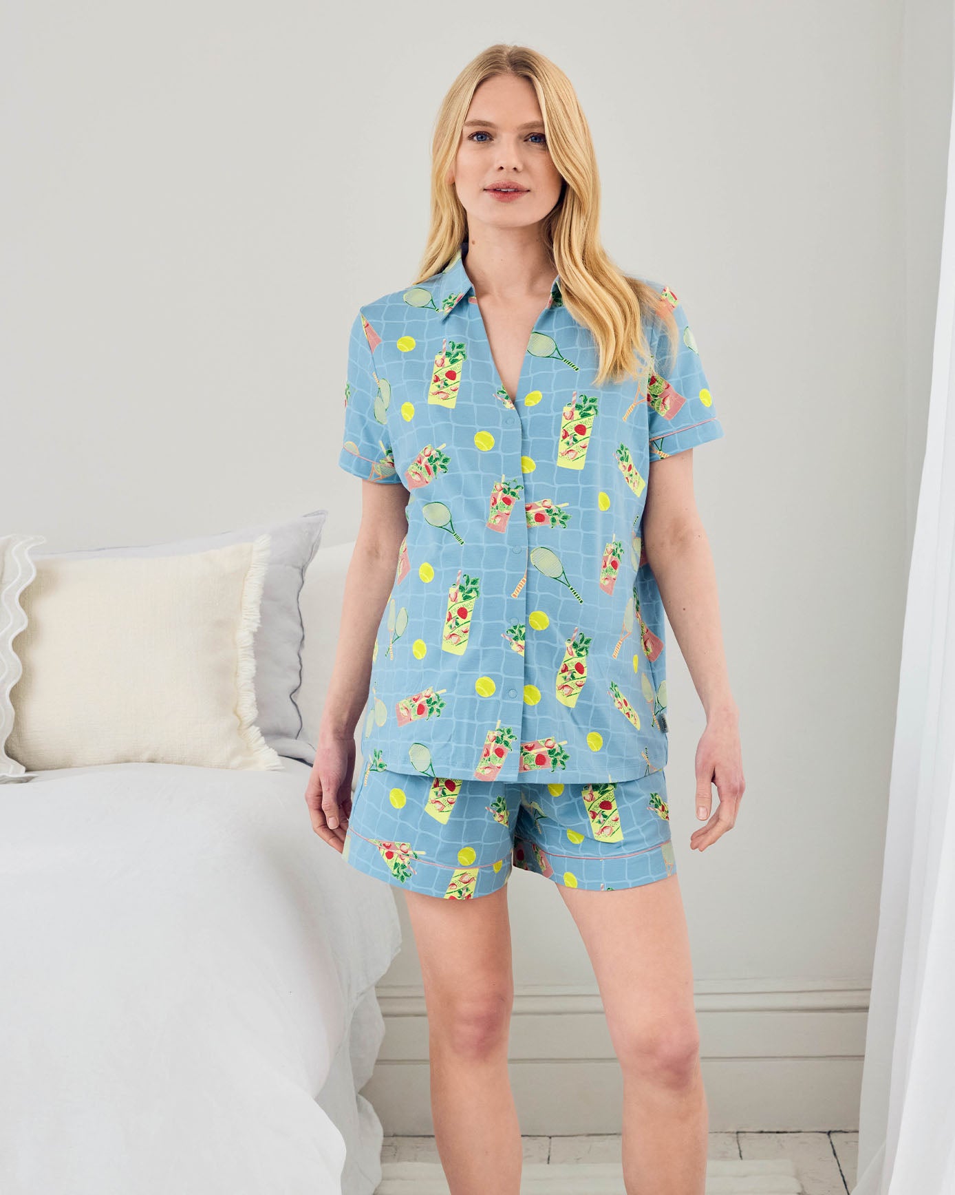 model note: Emma is 5'9" and is wearing a size 10