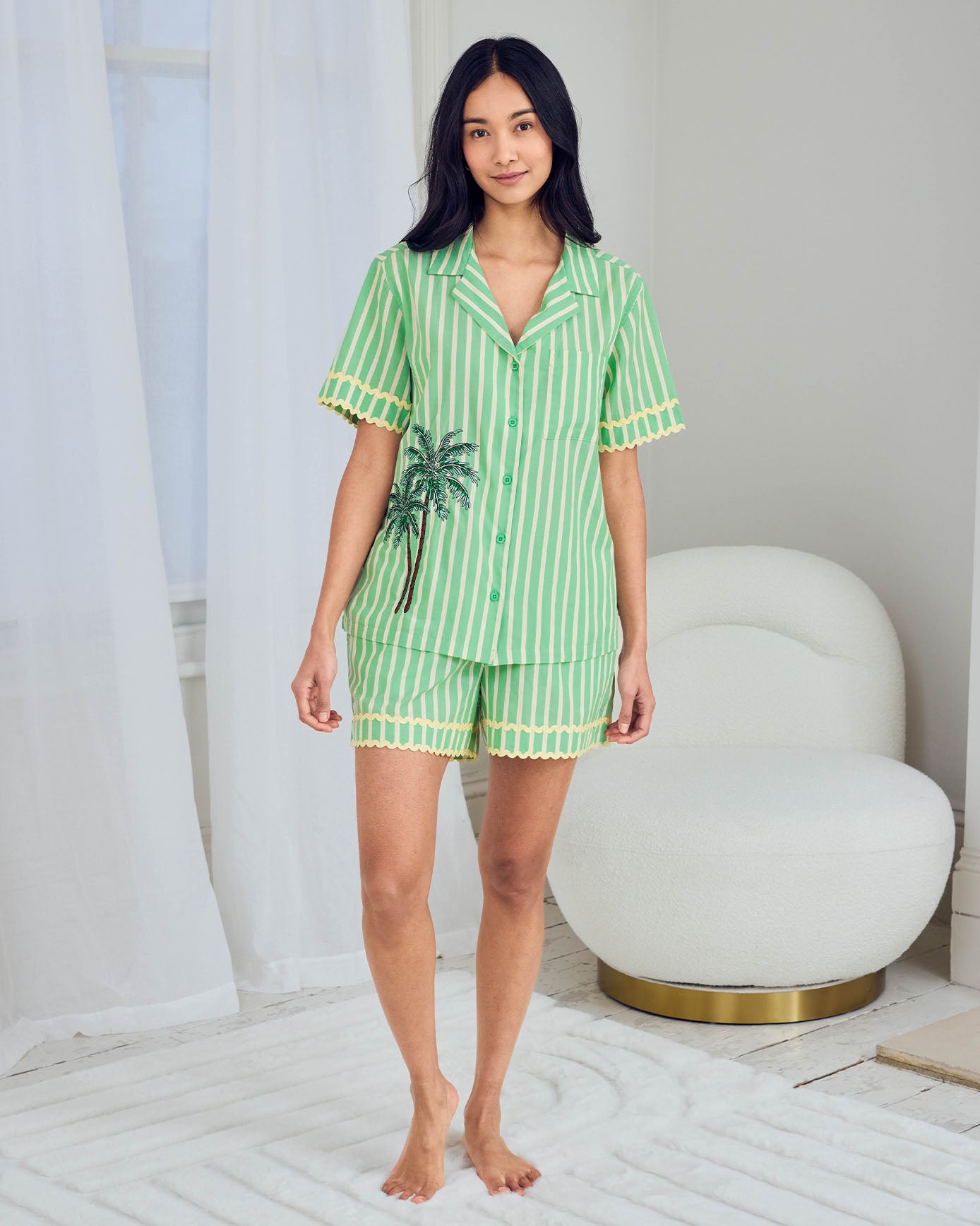 model note: May is 5ft 8’’ and is wearing a size 10