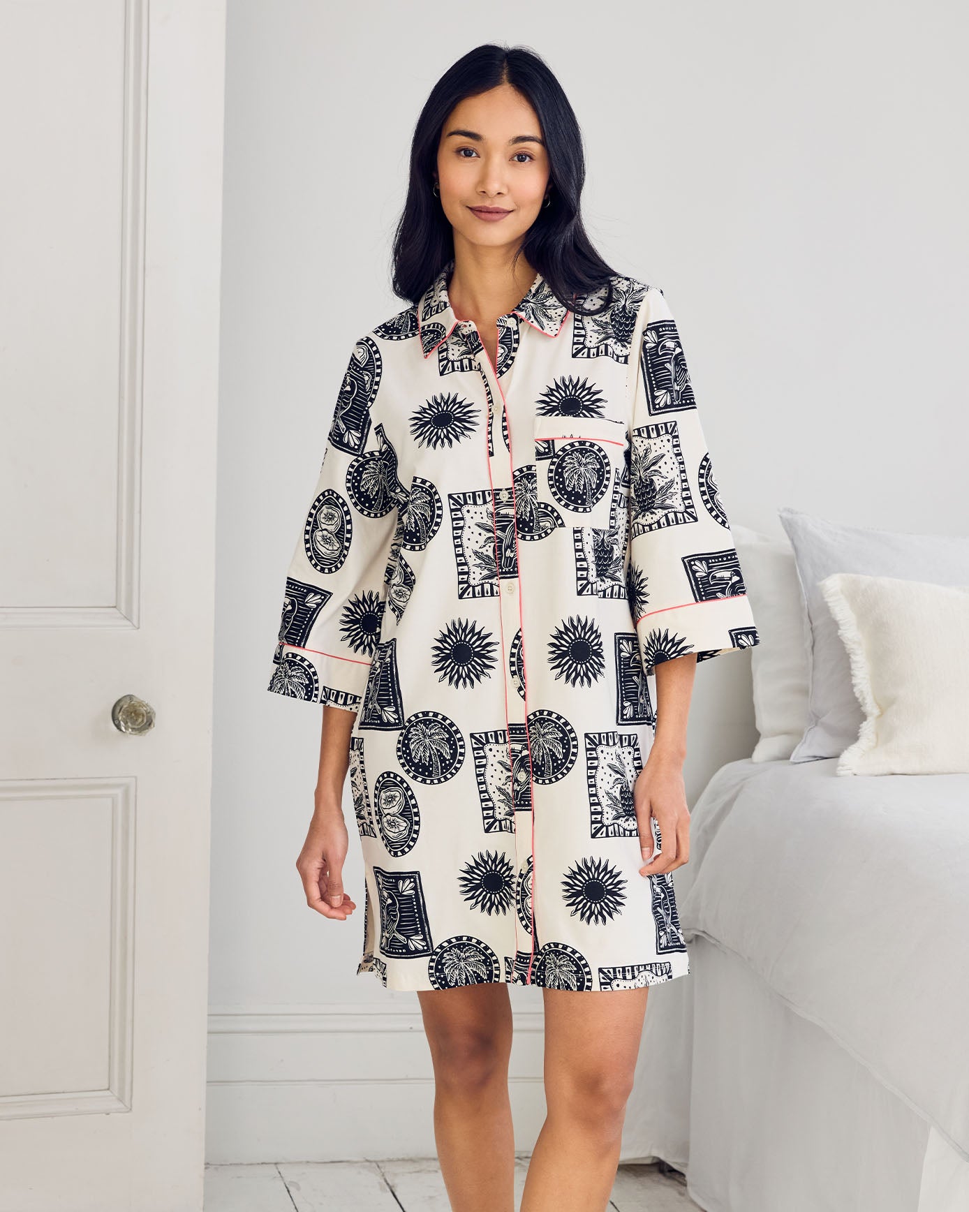 model note: May is 5ft 8’’ and is wearing a size 10