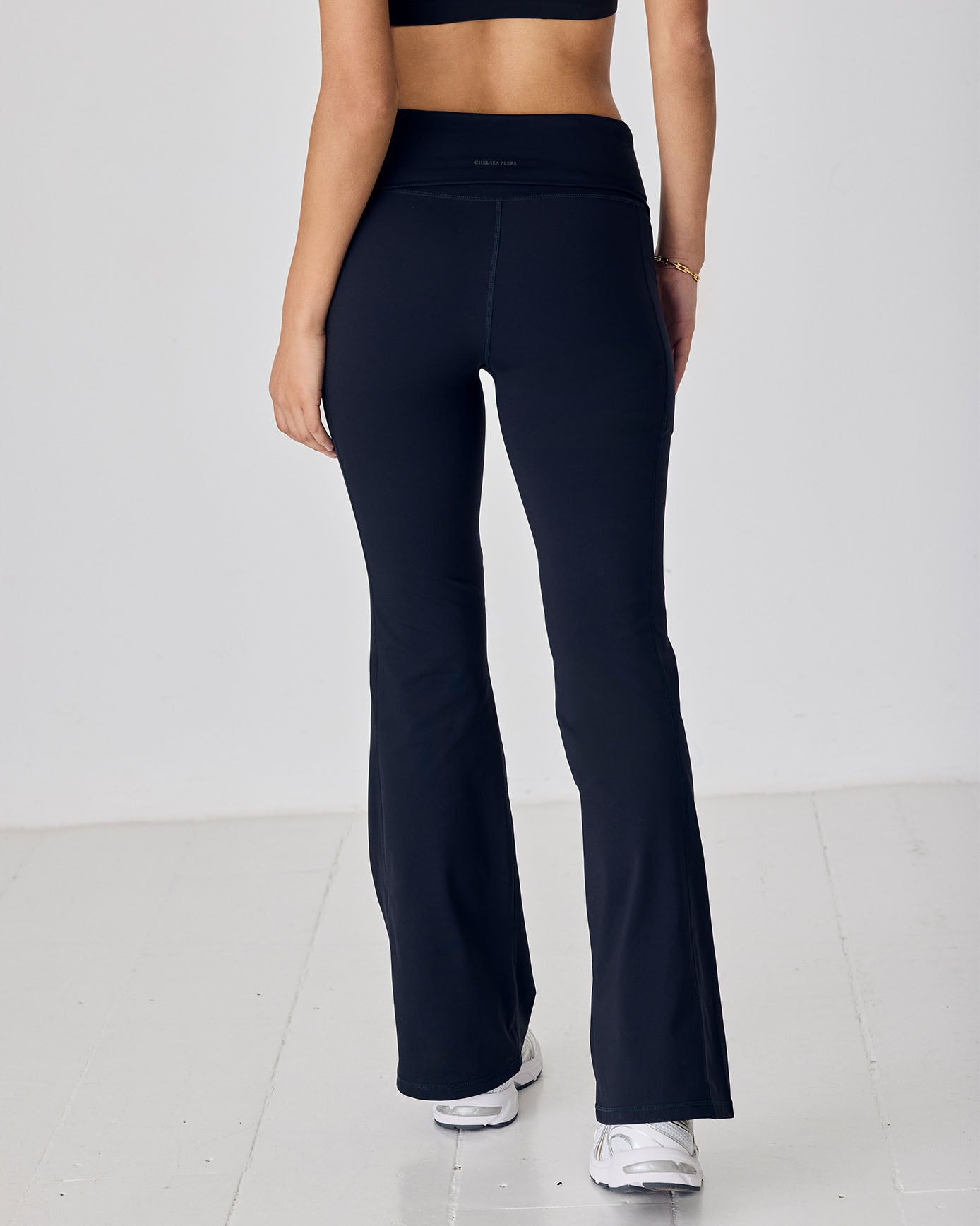 SoftSculpt Folded Waist Flared Leggings - Black