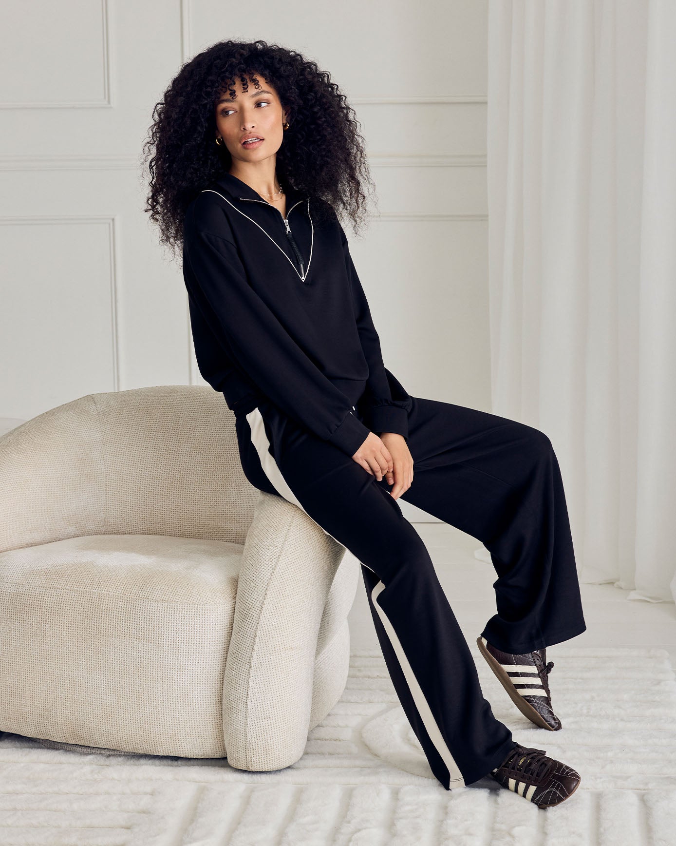 model note: Puli is 5'9 and is wearing a UK 10