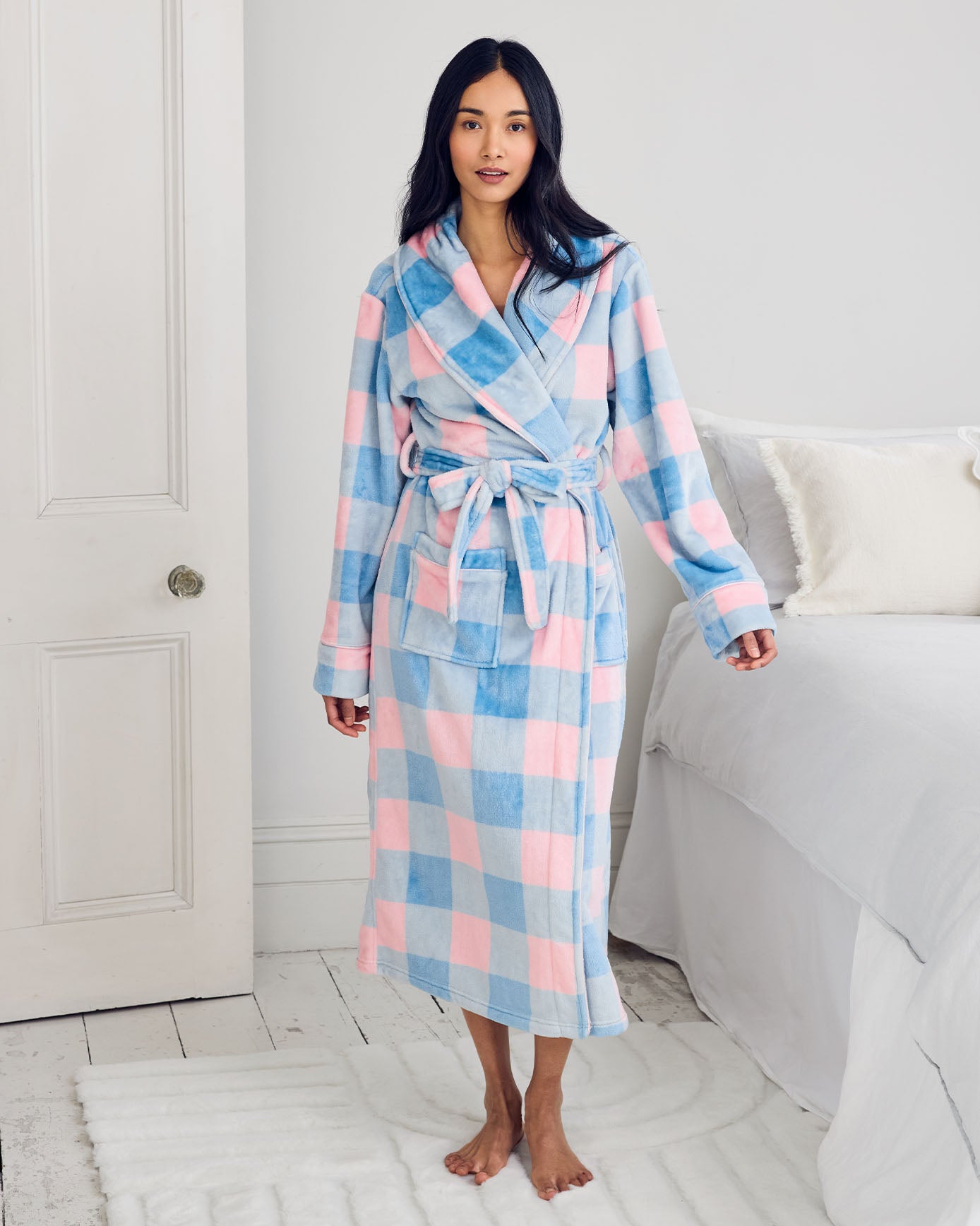 Fleece Embroidered Back Do Not Disturb Check Dressing Gown