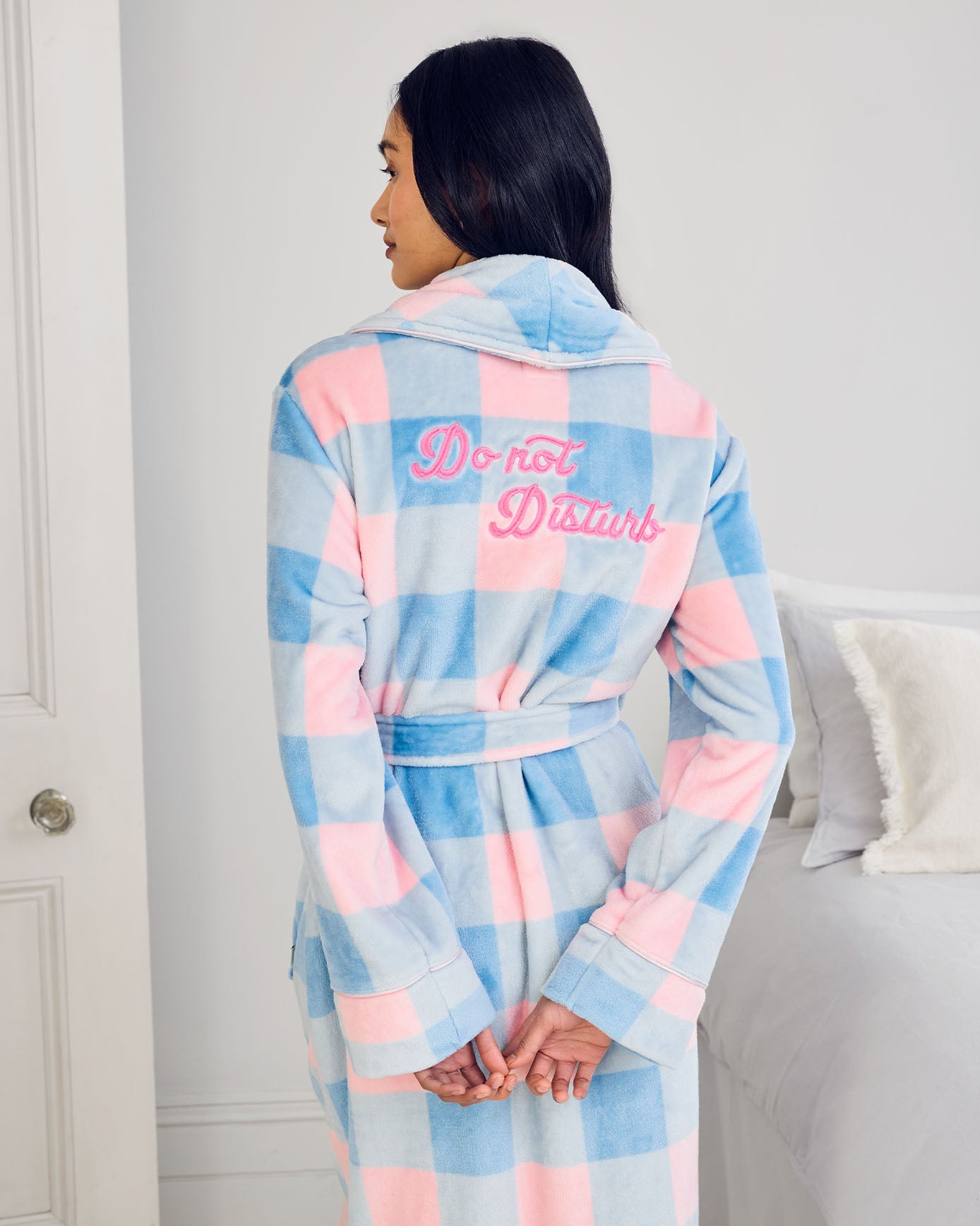 model note: May is 5ft 8’’ and is wearing a size 10