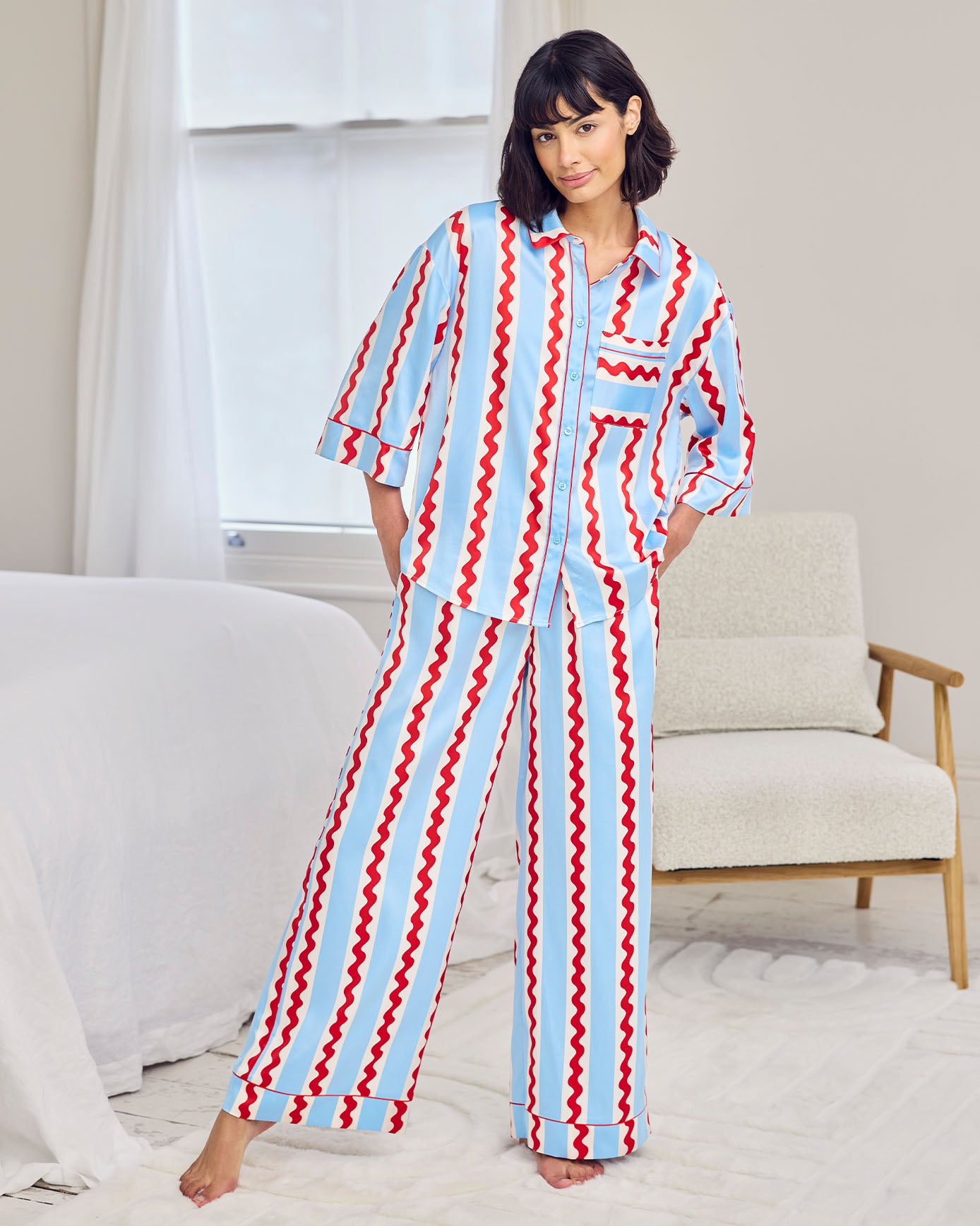 model note: Lais is 5ft 9'' and is wearing a size 10