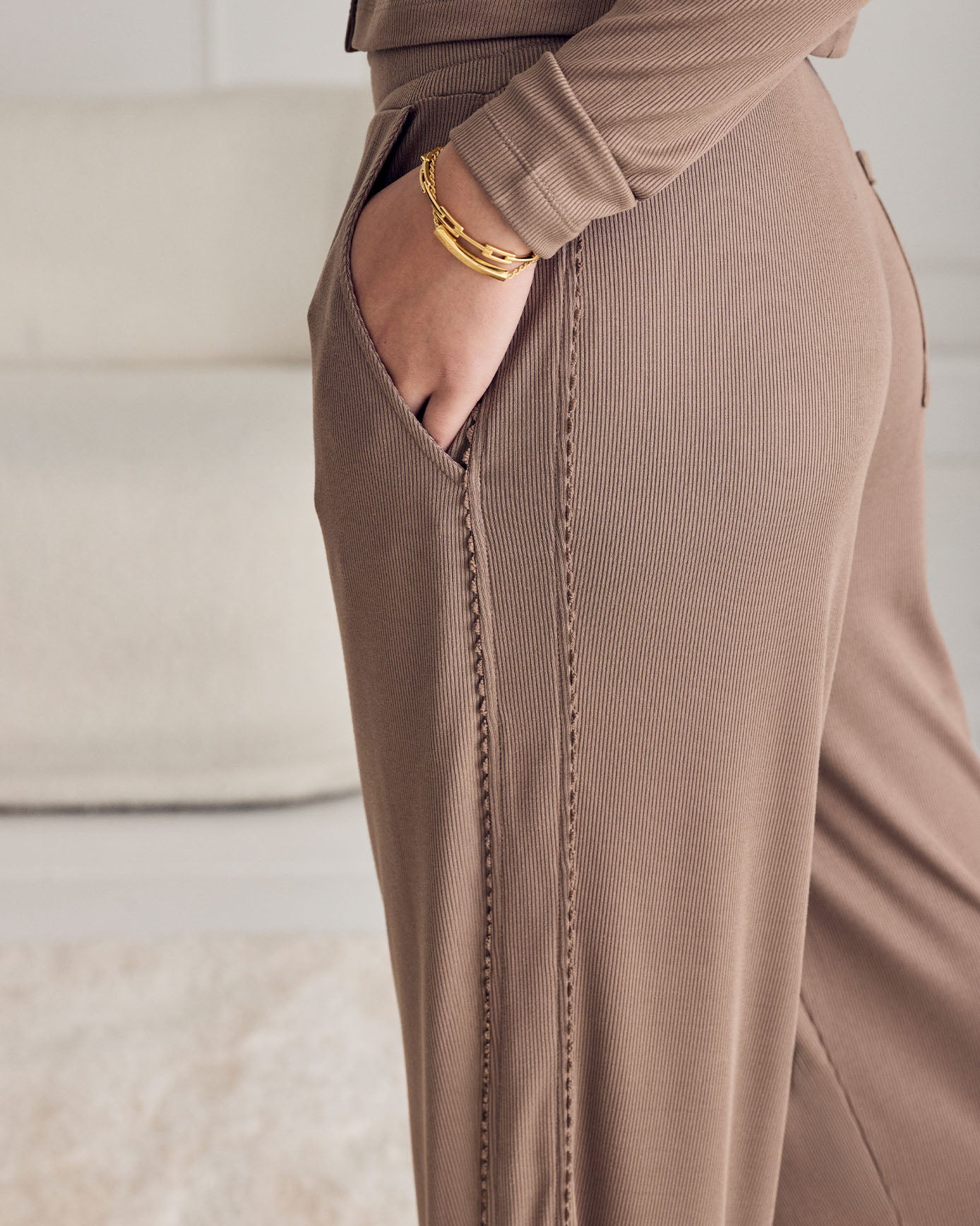 Side Trim Rib Joggers - Taupe