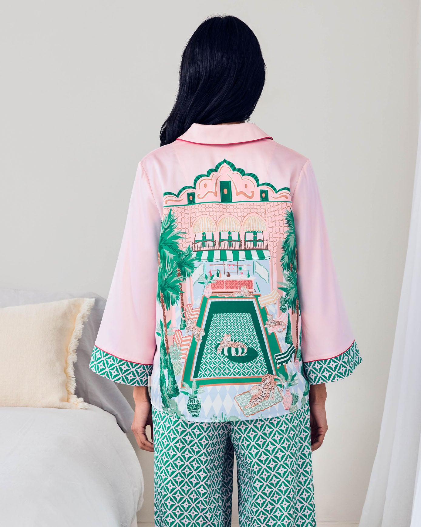 Satin The Clubhouse Print Long Pyjama Set