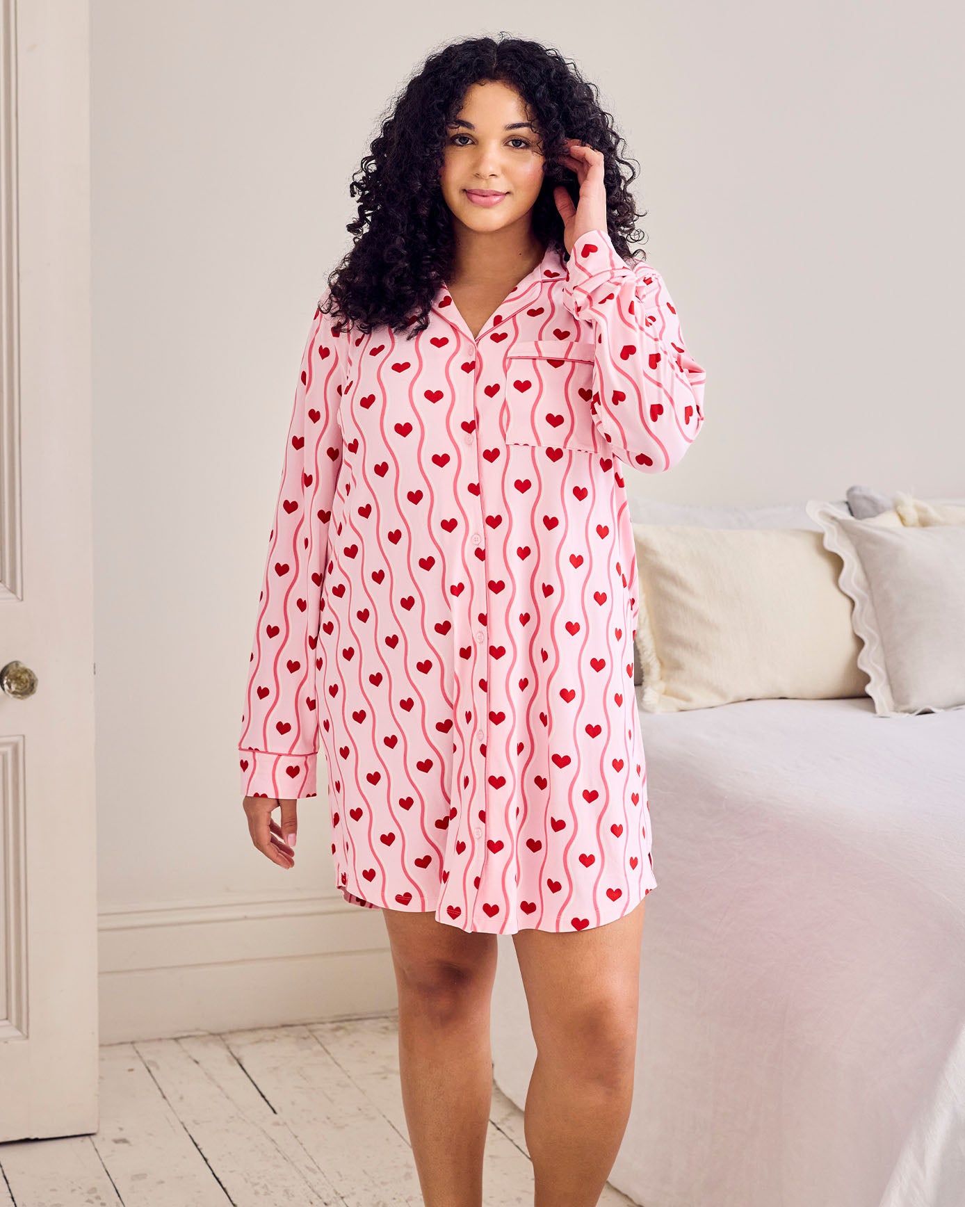 model note: Elena is 5'10'' and she is wearing a size 18