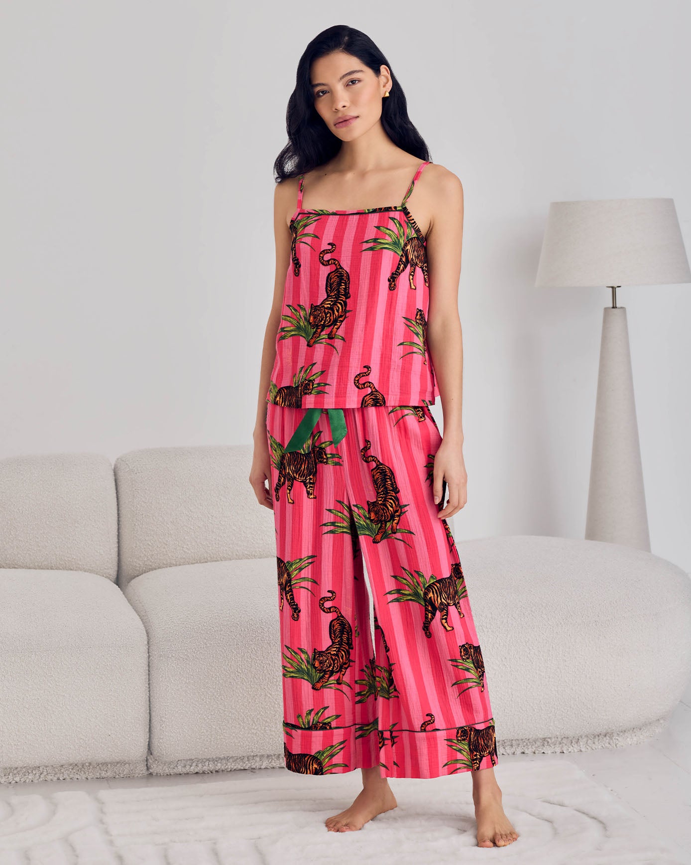 model note: Natalia is 5'9" is wearing a UK 10